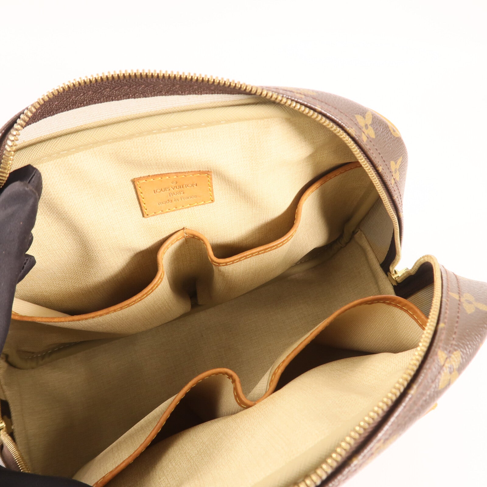 LOUIS VUITTON Monogram Trouville金扣手挽袋