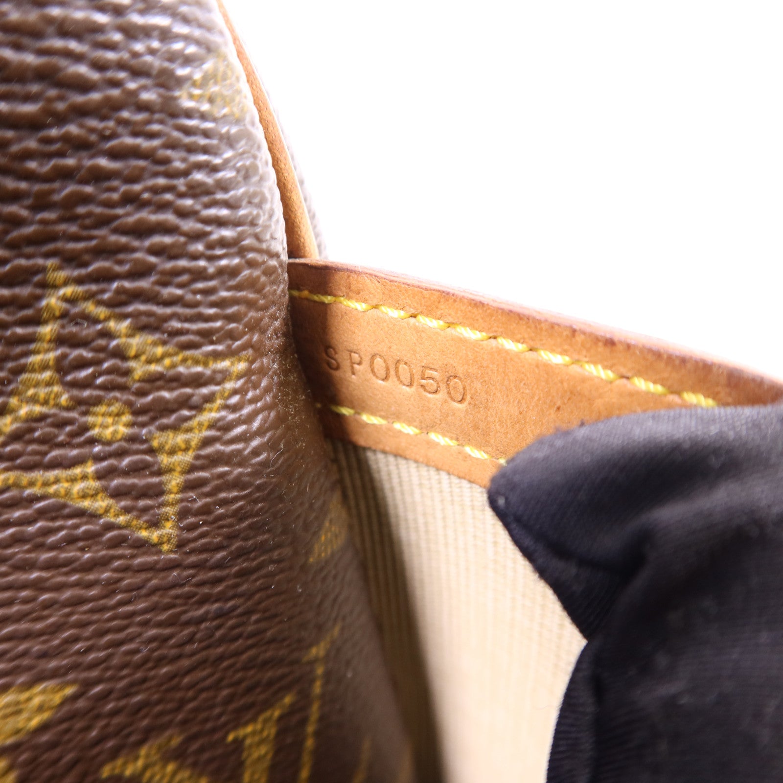 LOUIS VUITTON Monogram Reporter PM金扣肩背袋