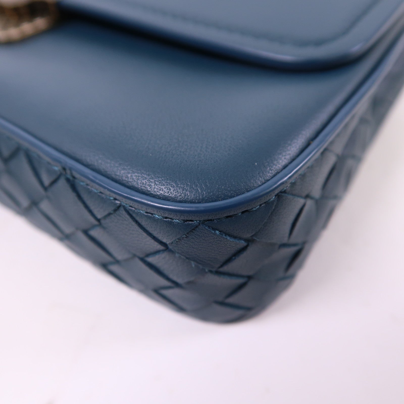 BOTTEGA VENETA 牛皮皮革Chain Shoulder鏈帶肩背袋