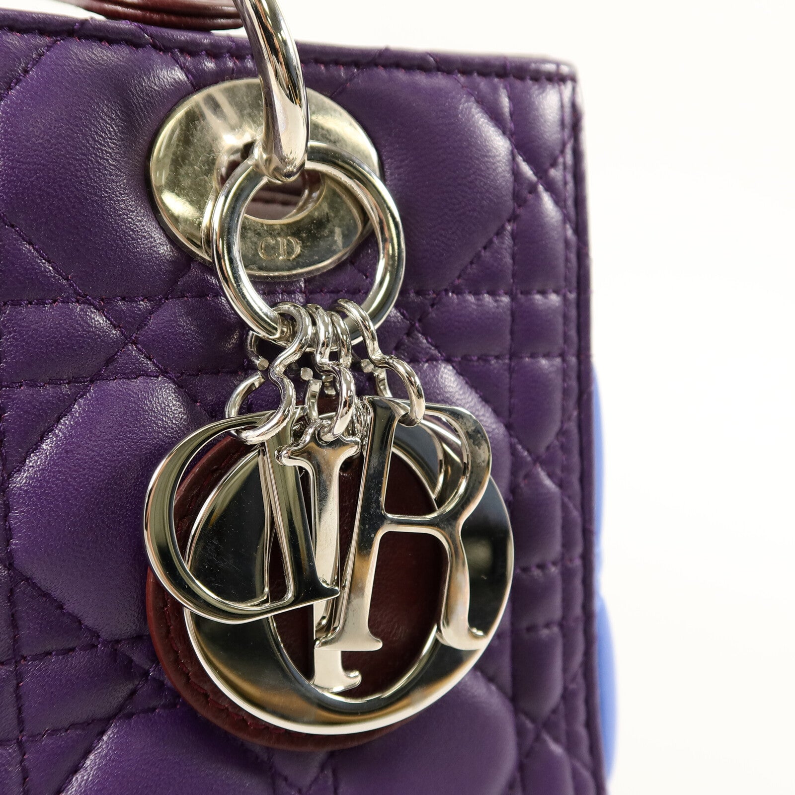 Dior 羊皮皮革Lady Dior Medium手挽肩背兩用袋
