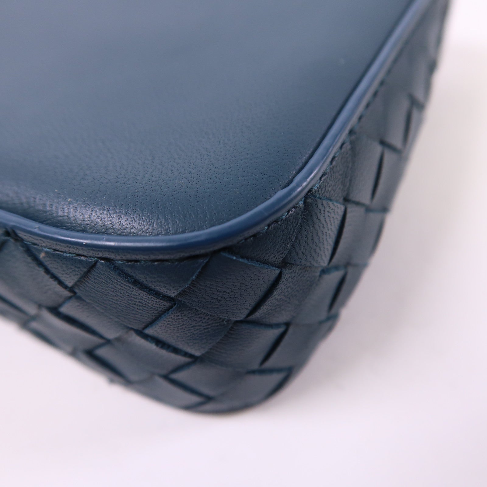 BOTTEGA VENETA 牛皮皮革Chain Shoulder鏈帶肩背袋