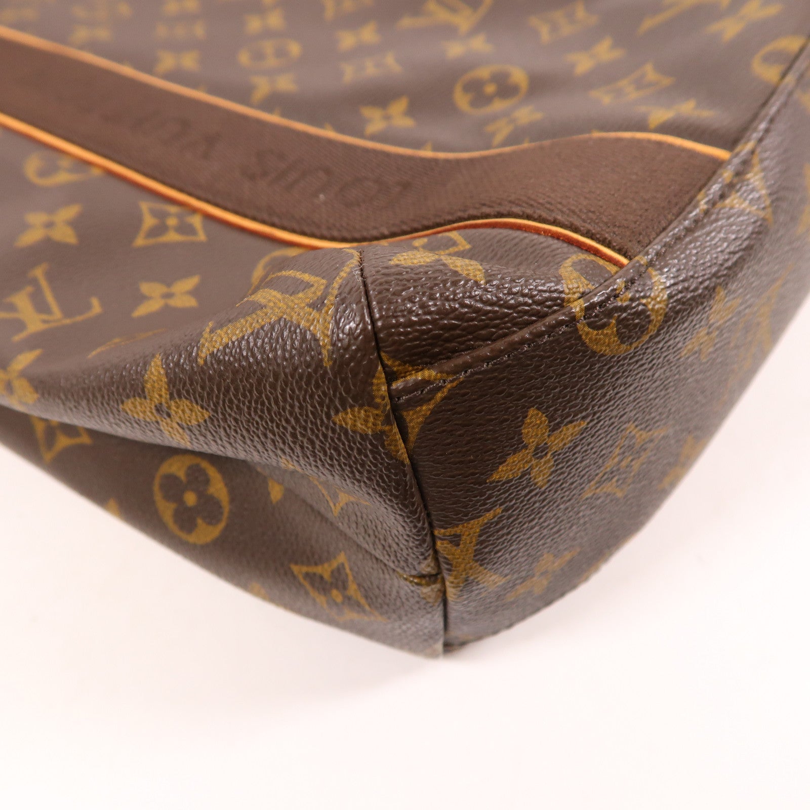 LOUIS VUITTON Monogram Cabas Beaubourg金扣肩背袋