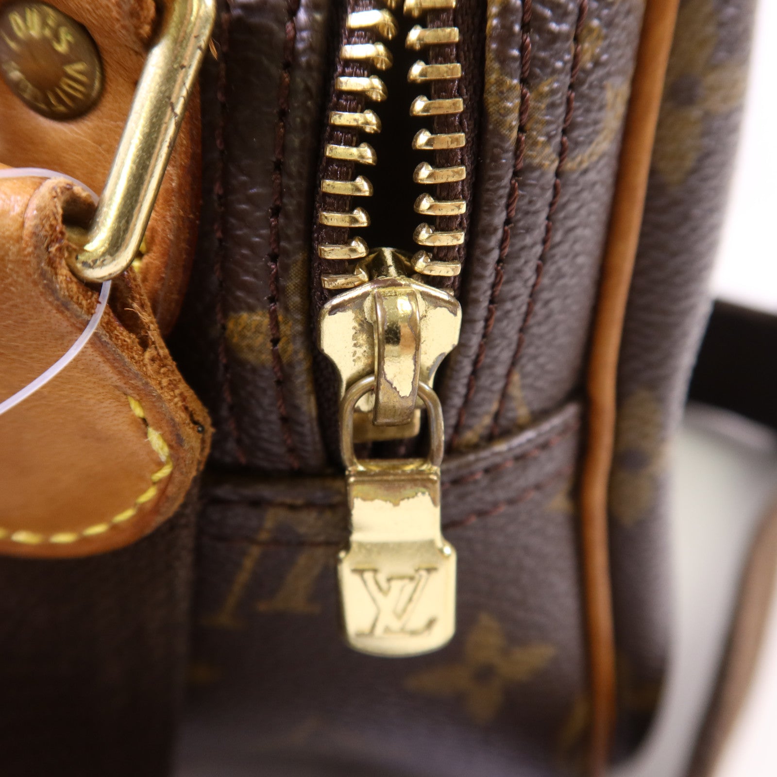 LOUIS VUITTON Monogram Reporter PM金扣肩背袋