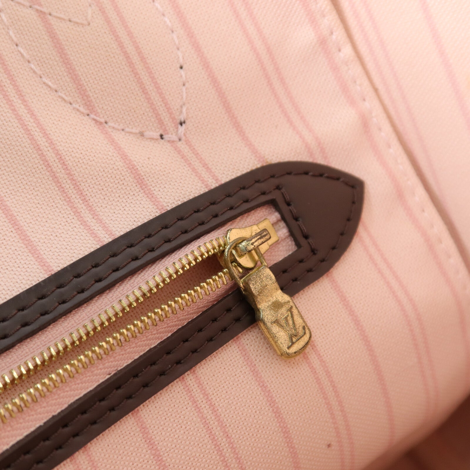 LOUIS VUITTON Damier Neverfull MM手挽袋