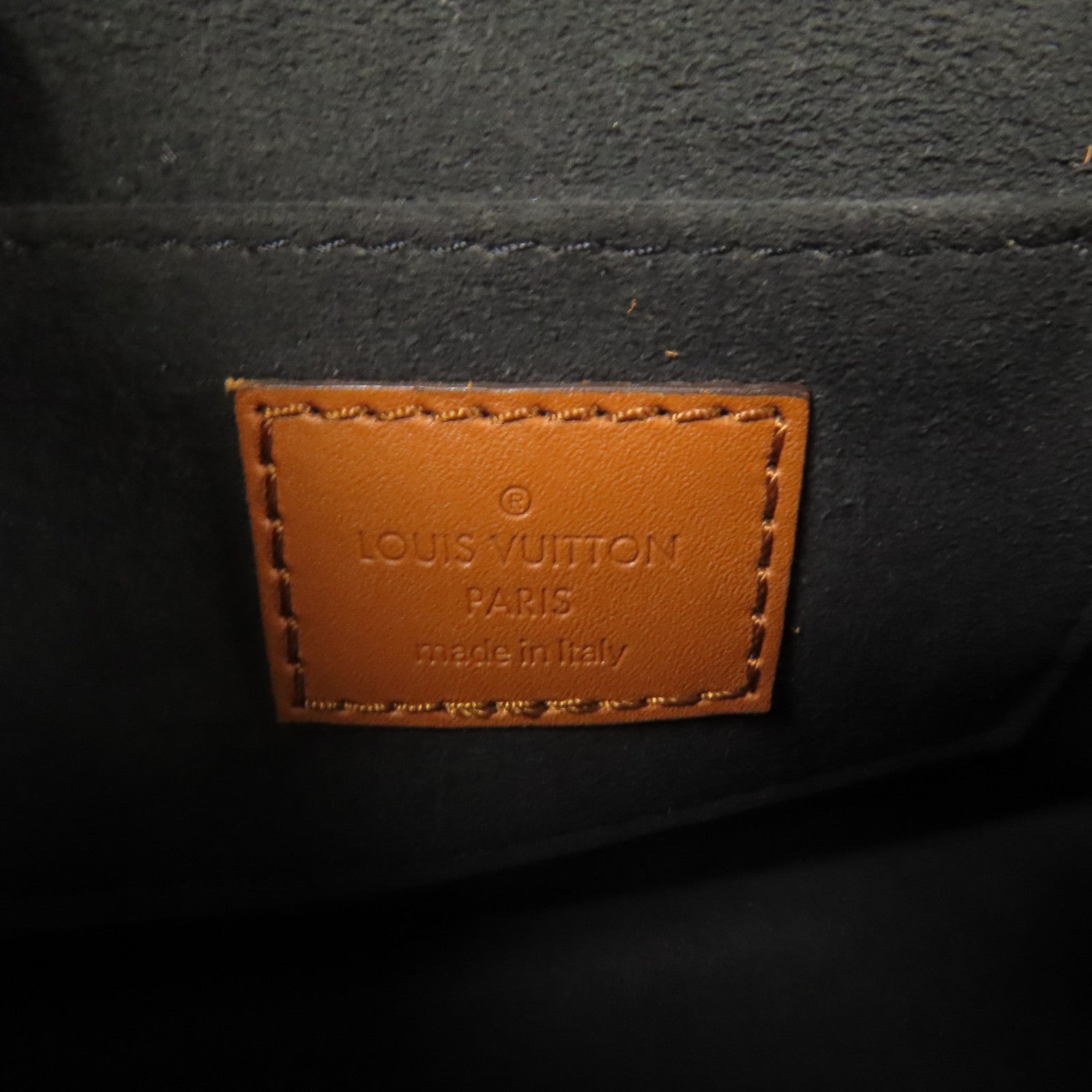 LOUIS VUITTON Monogram Reverse Mini Dauphine金扣肩背袋