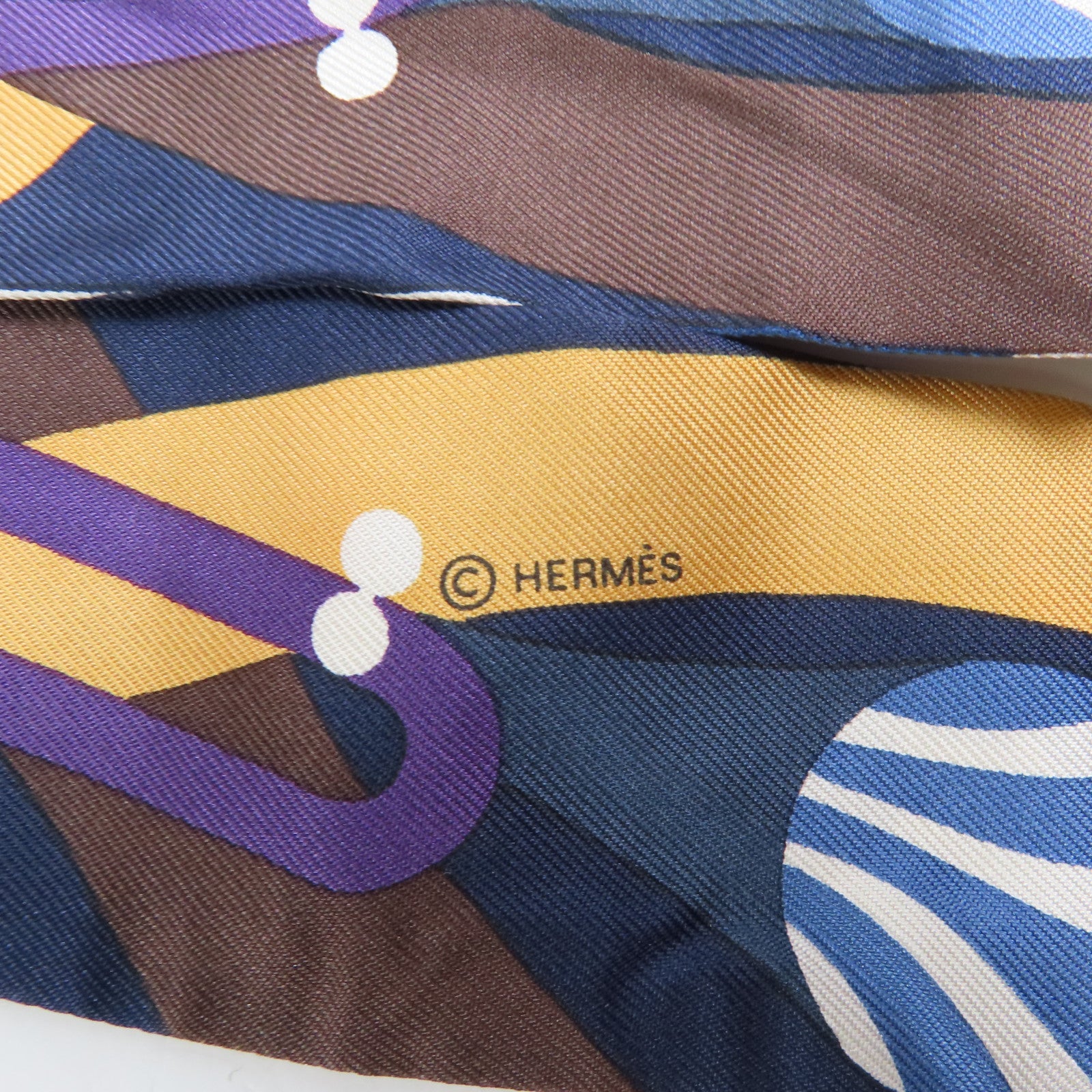 HERMES 絲質Twilly絲巾