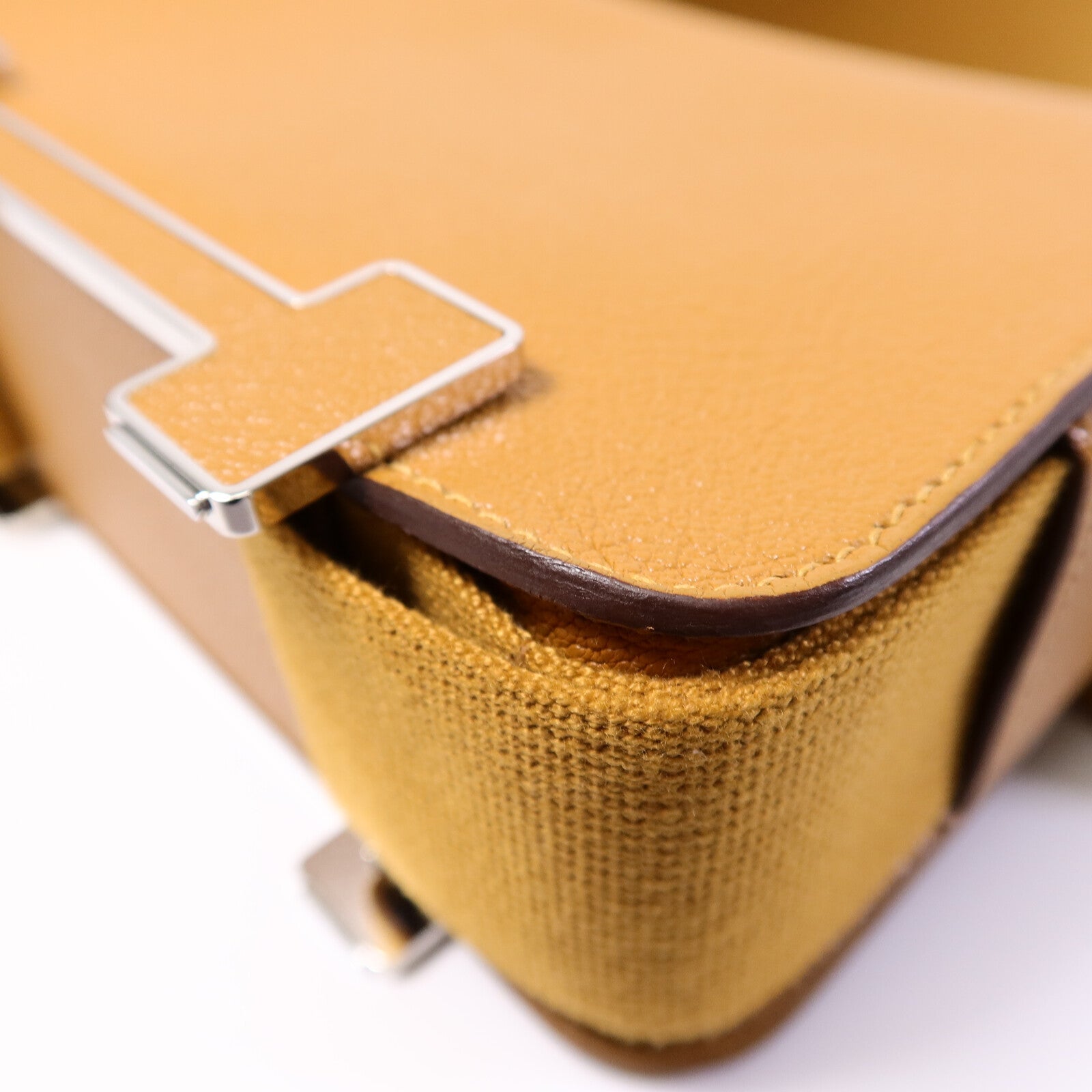 HERMES Chevre皮革Geta肩背袋Caramel