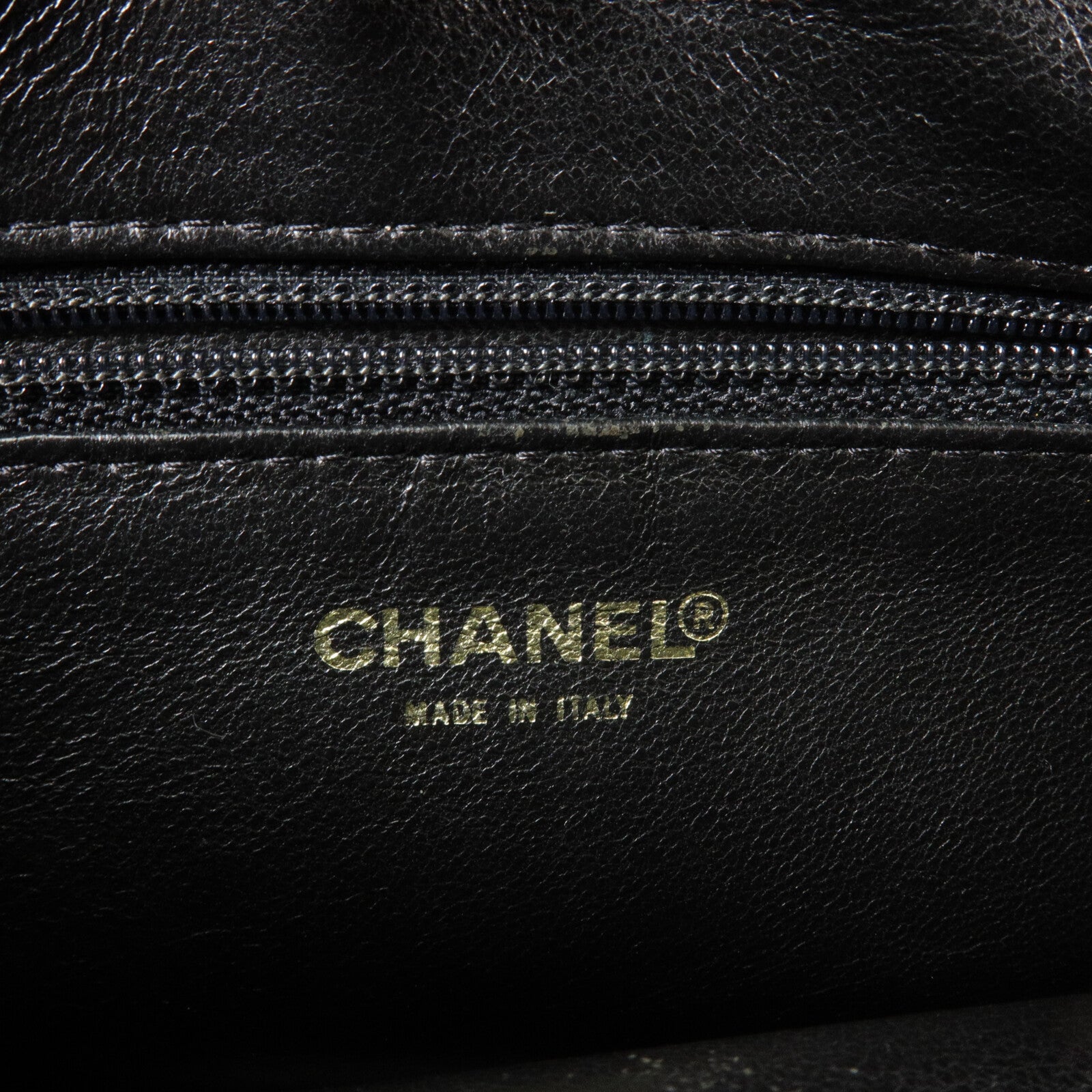 CHANEL 牛皮皮革Mademoiselle Jacket Bag鏈帶肩背袋