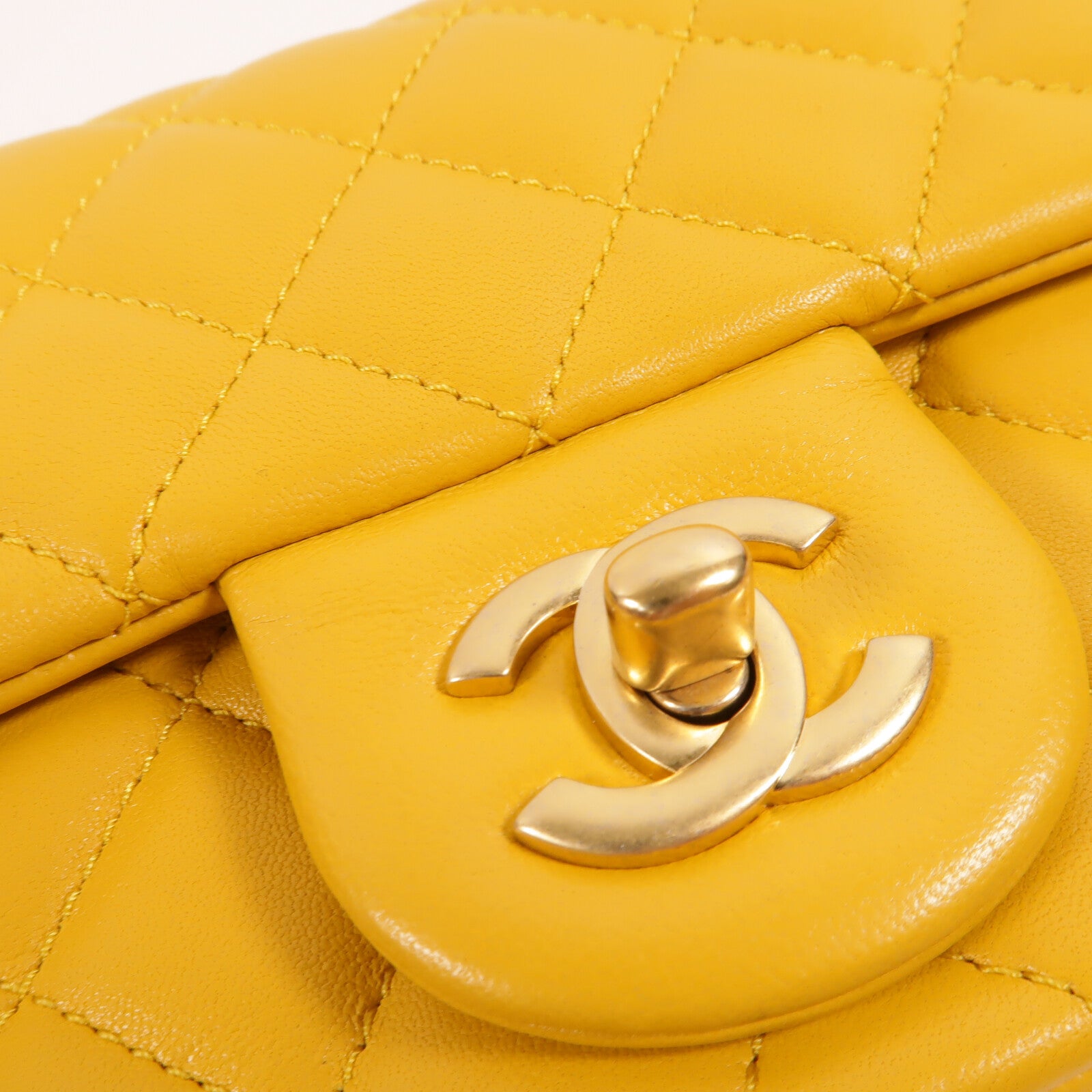 CHANEL 羊皮皮革Classic 17鏈帶肩背袋