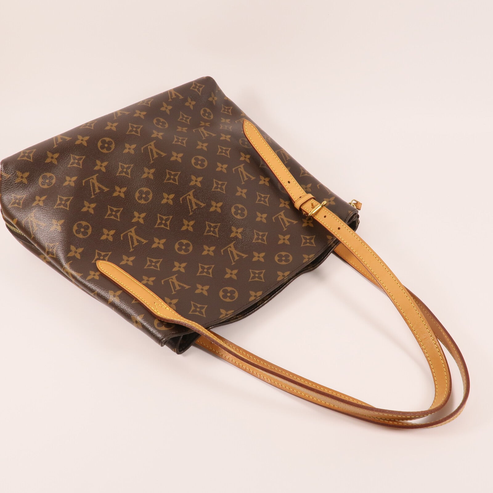 LOUIS VUITTON Monogram Voltaire金扣肩背袋
