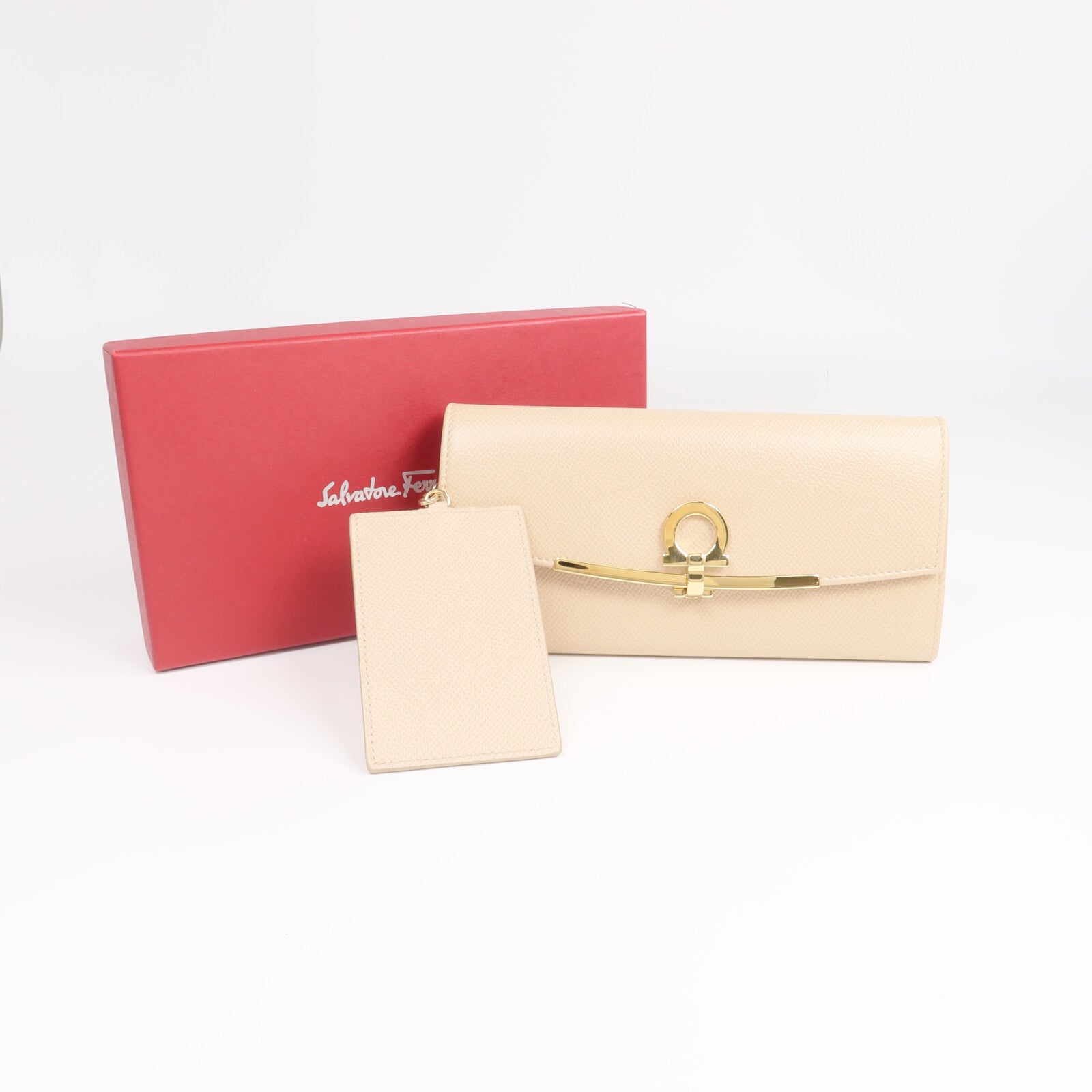 Salvatore Ferragamo 牛皮皮革Long Wallet金扣長錢包