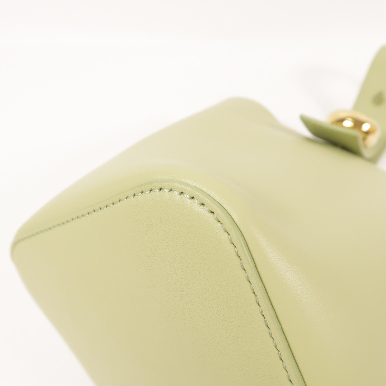 LOEWE 牛皮皮革Pebble Bucket Mini金扣手挽肩背兩用袋