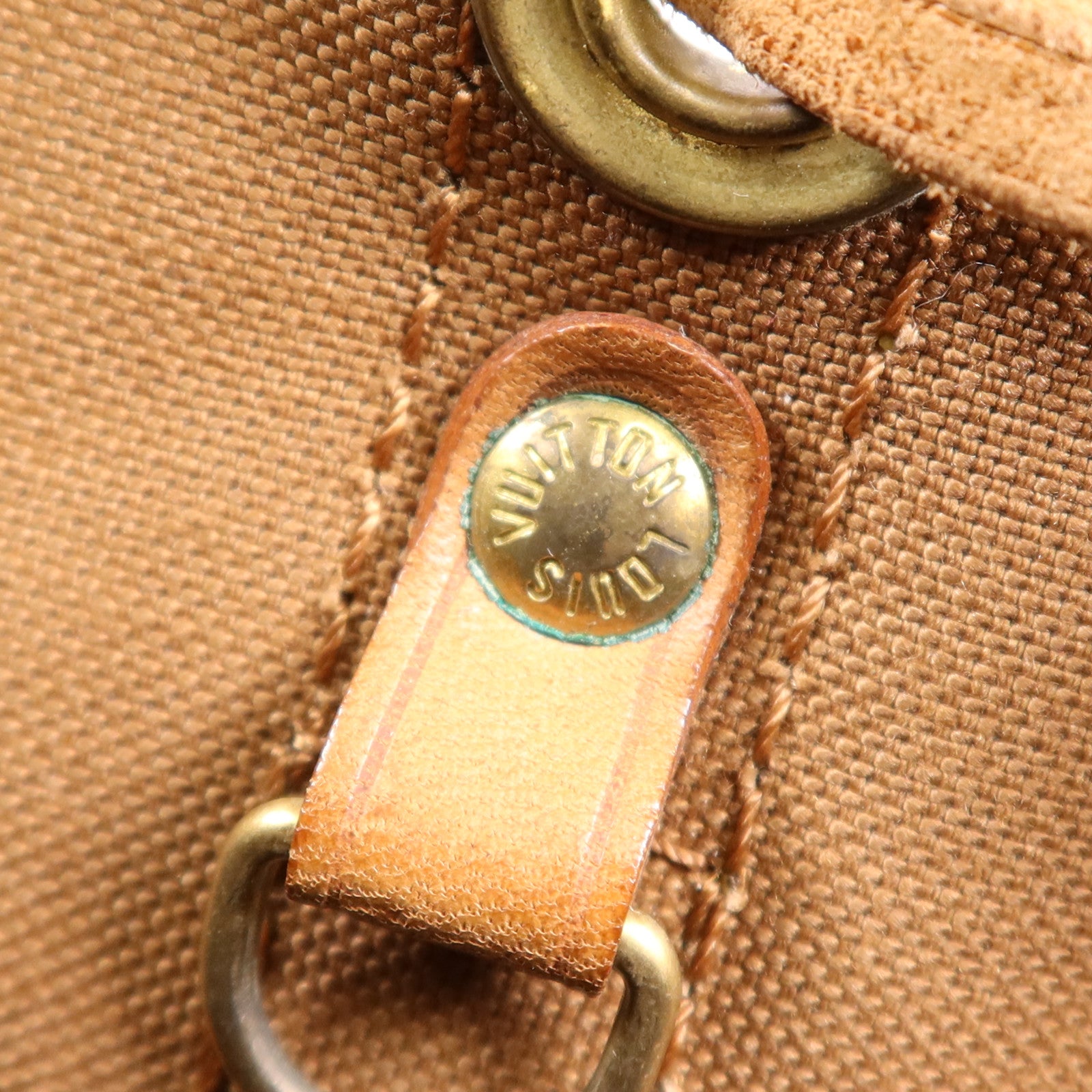 LOUIS VUITTON Monogram Petit Noe金扣肩背袋