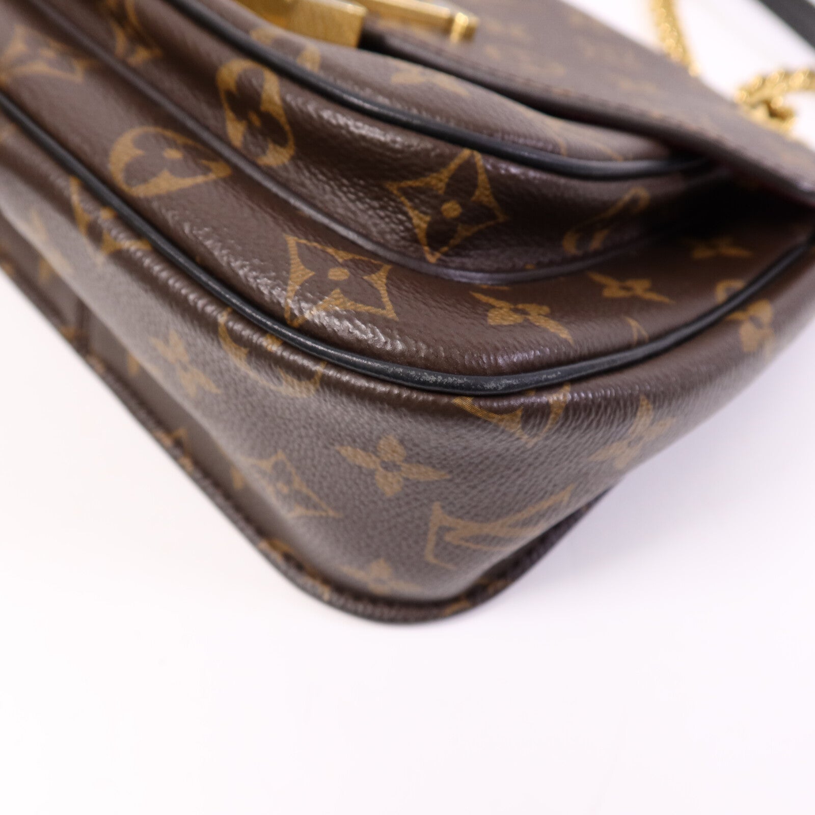 LOUIS VUITTON Monogram Passy金扣鏈帶肩背袋