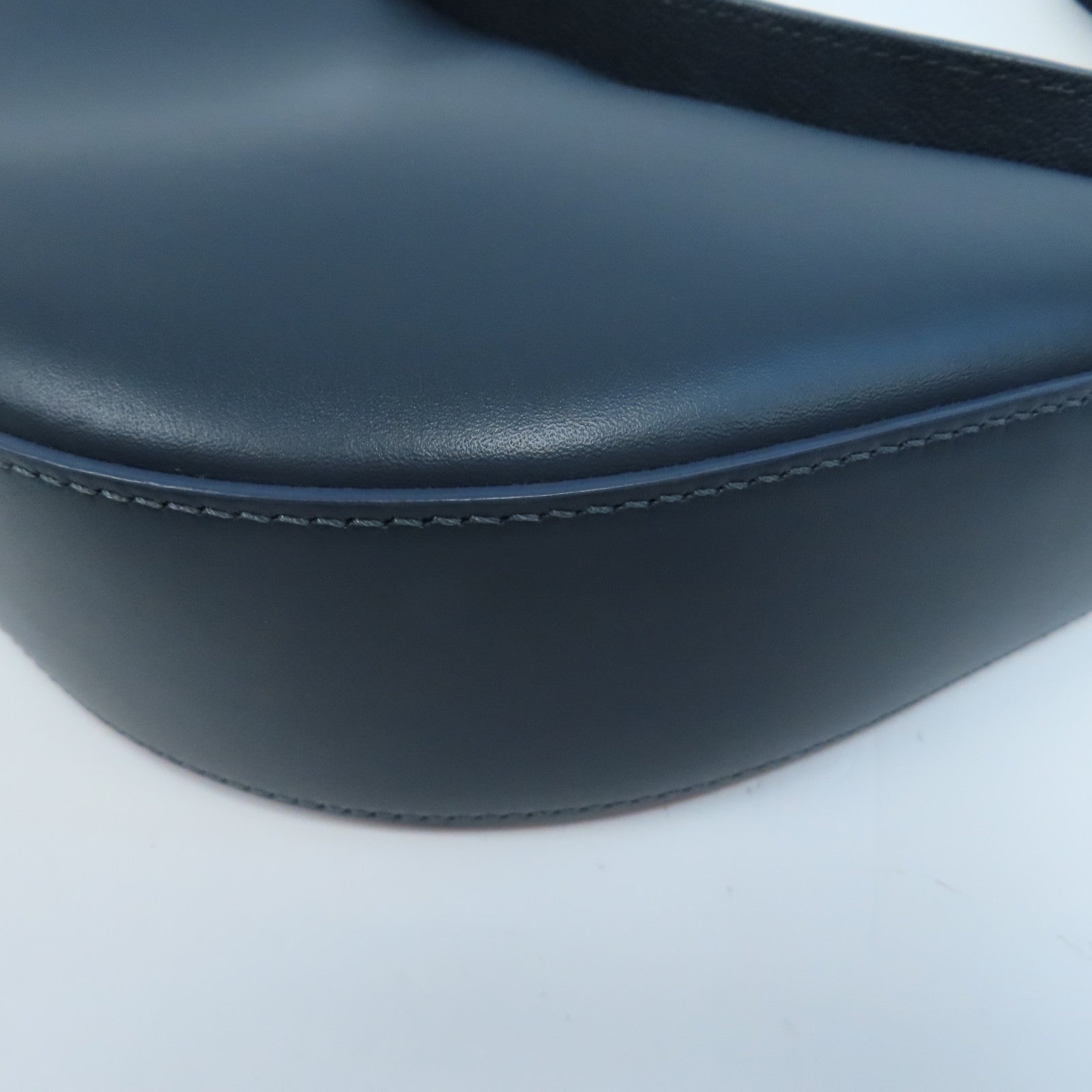 LOEWE 【激減優惠】牛皮皮革Luna金扣肩背袋藍色