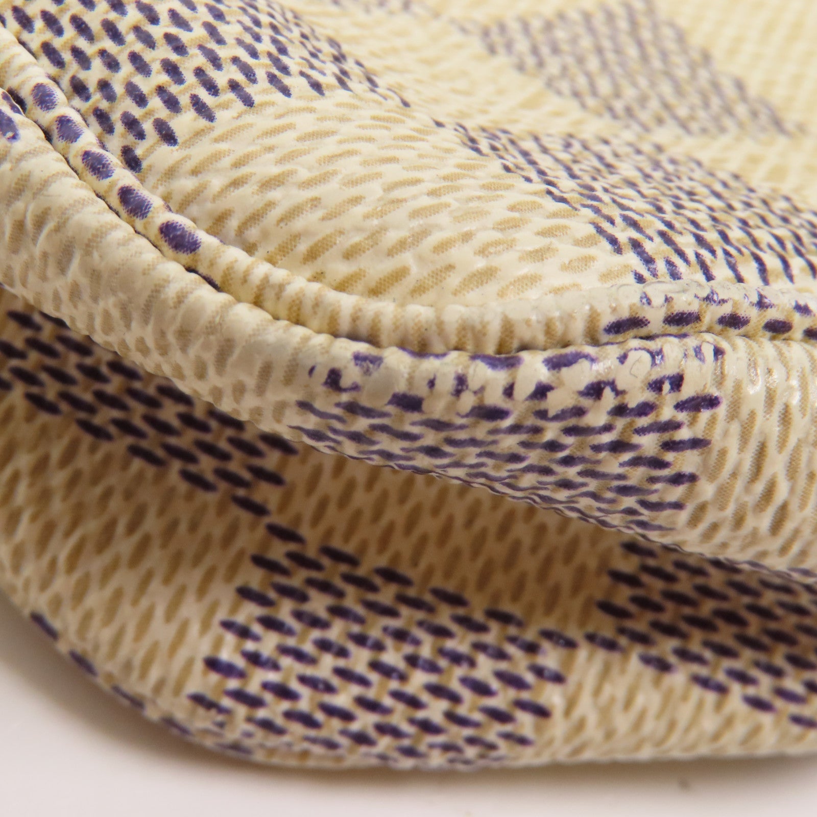 LOUIS VUITTON Damier Azur Pochette Accessories金扣手挽袋