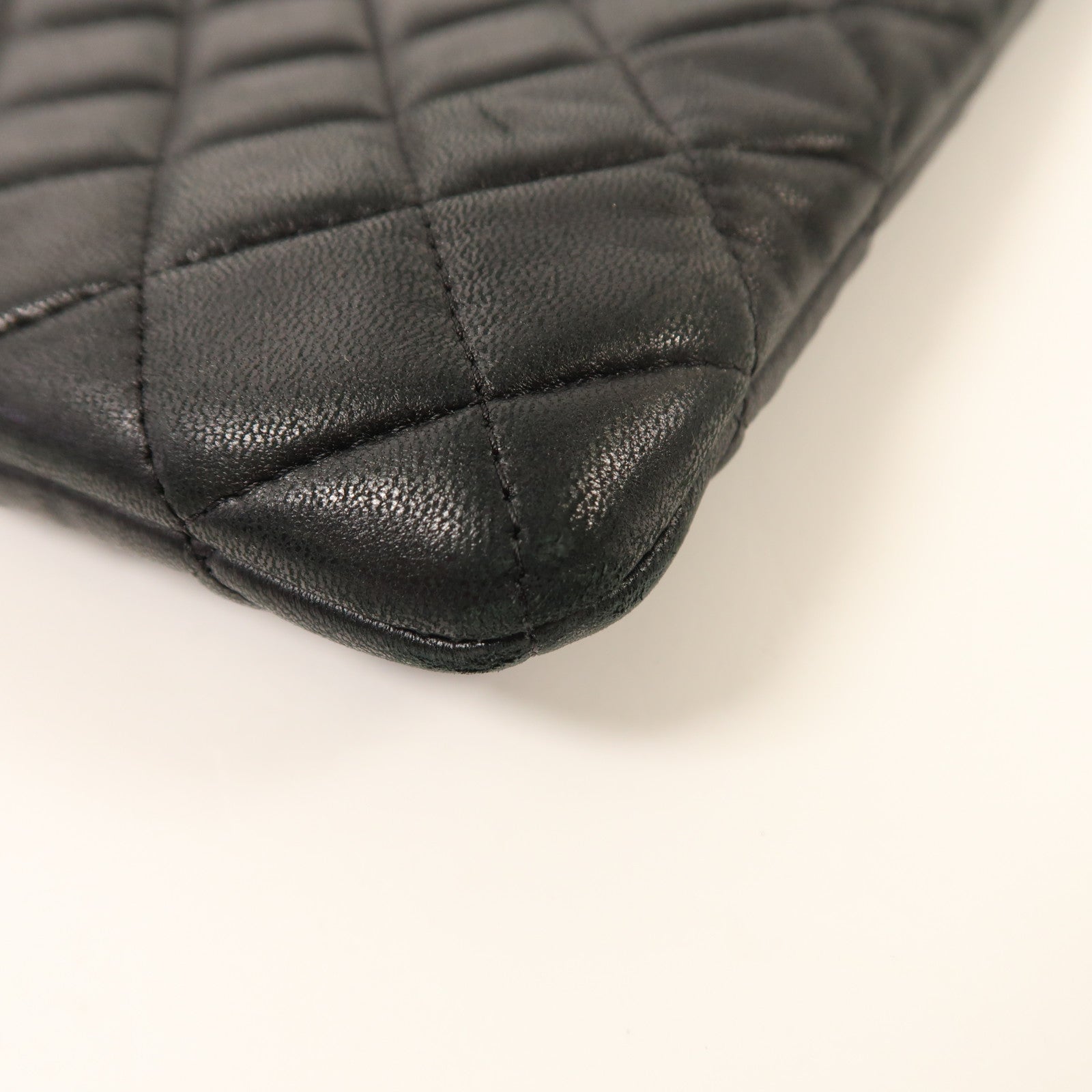 CHANEL 羊皮皮革Clutch Bag金扣手拿包