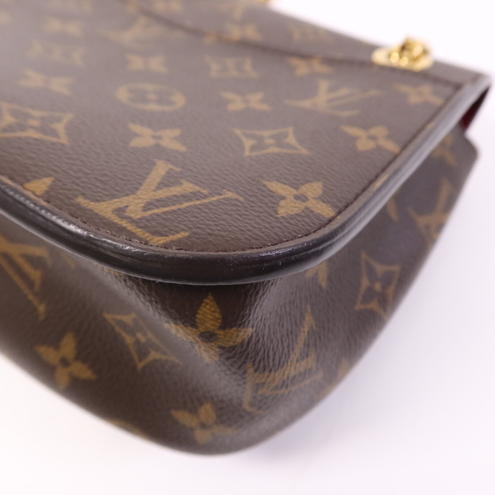 LOUIS VUITTON Monogram Passy金扣鏈帶肩背袋