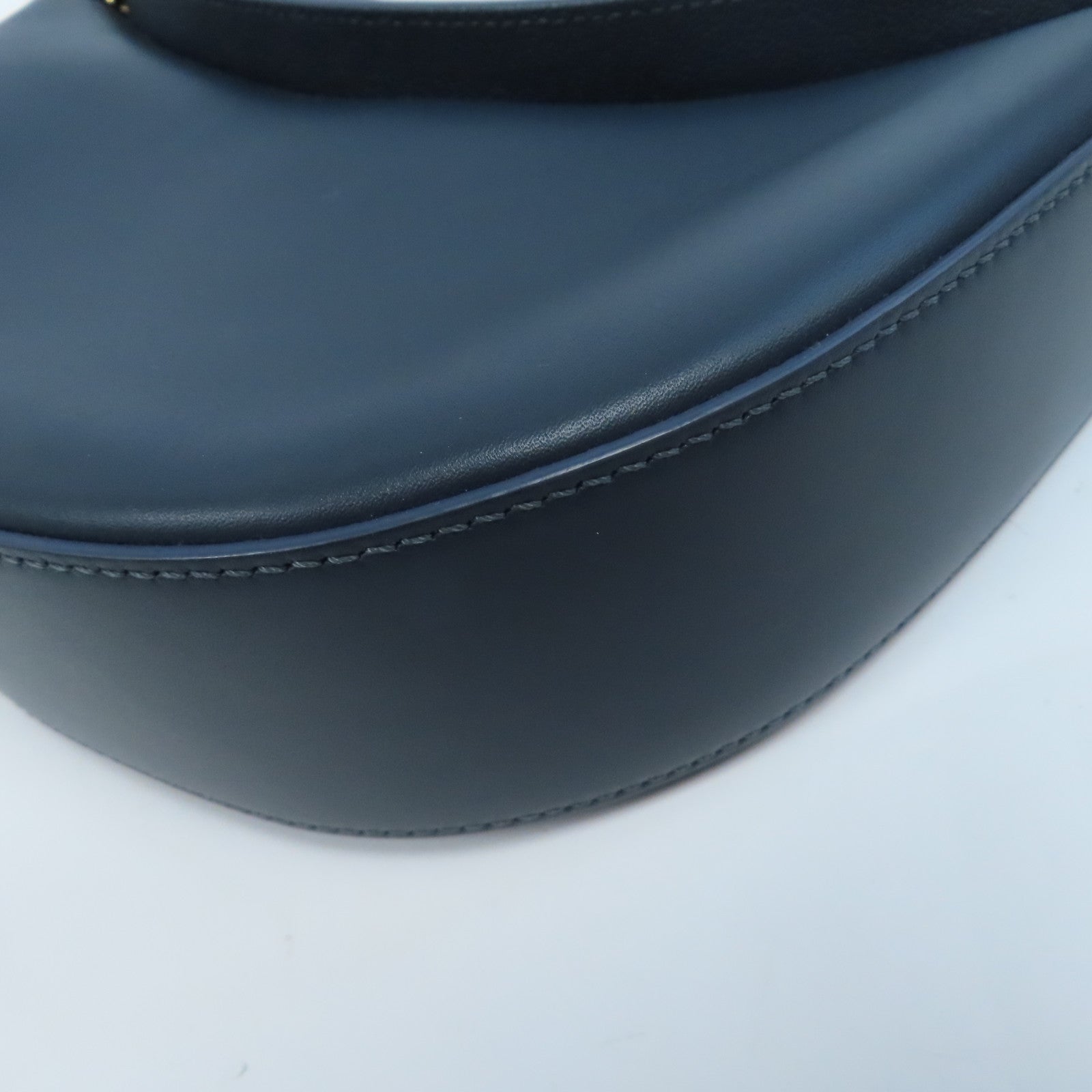 LOEWE 【激減優惠】牛皮皮革Luna金扣肩背袋藍色