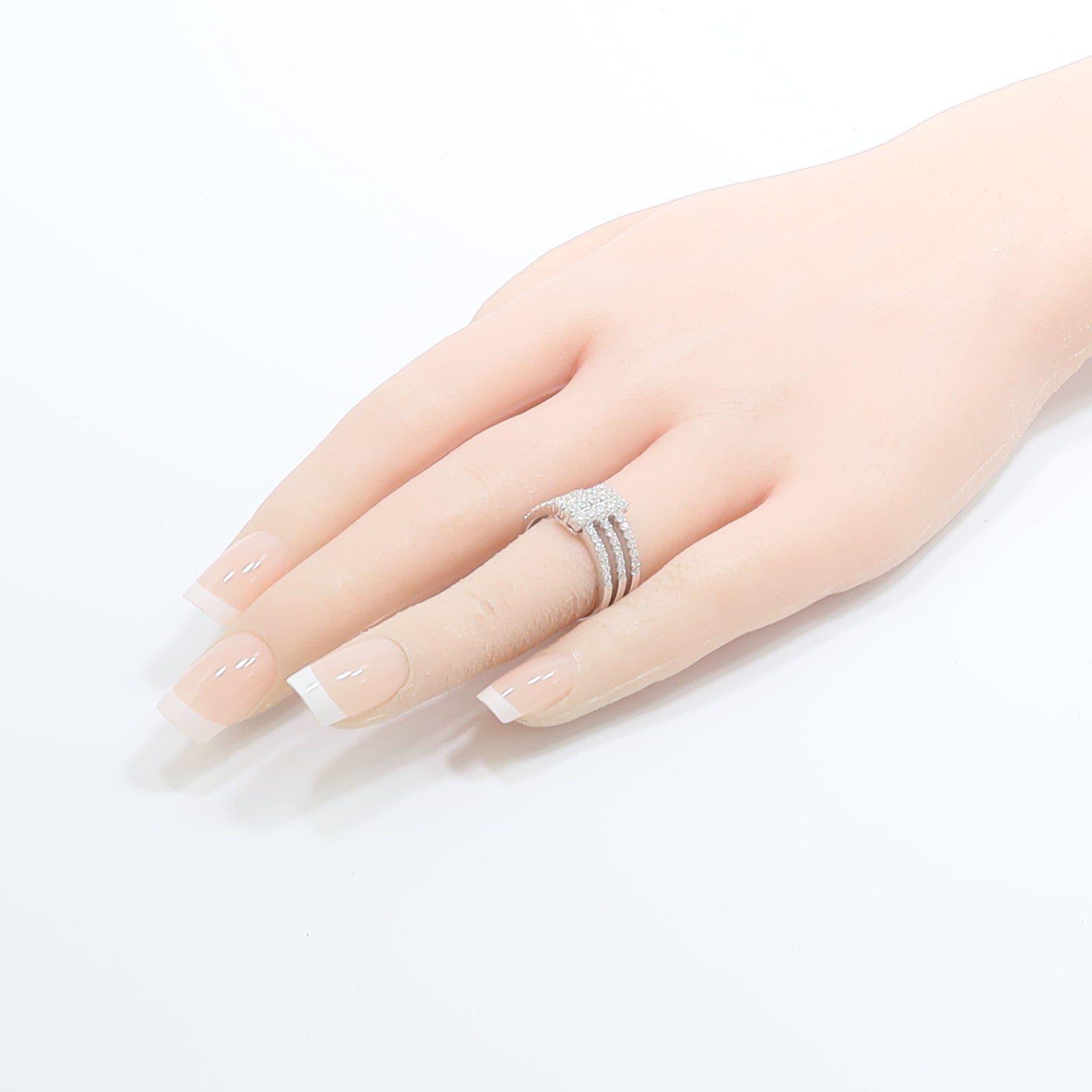 JEWELRY 18K白金Diamond Ring鑽石戒指