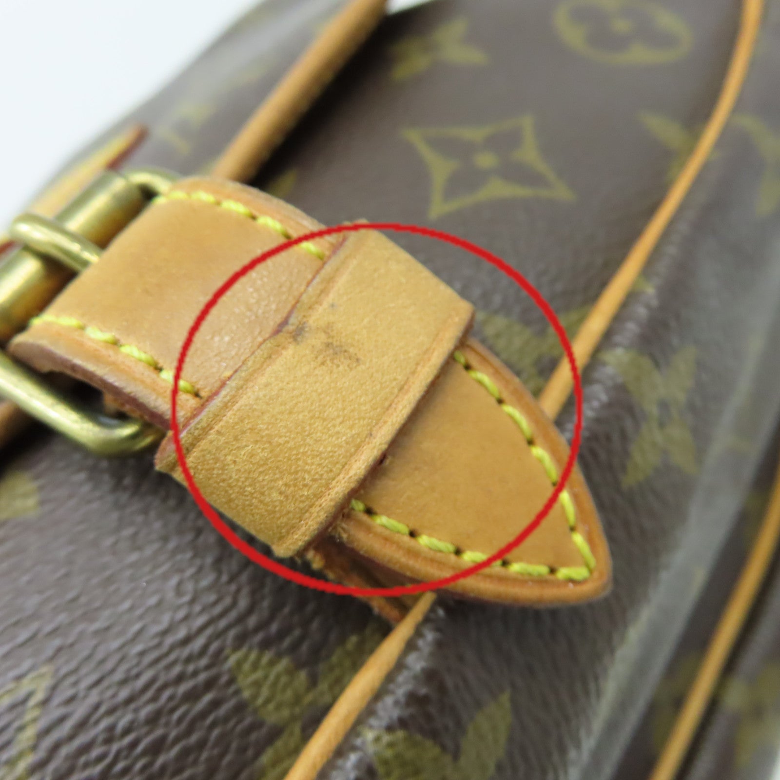 LOUIS VUITTON Monogram Saumur 30 Shoulder Bag金扣肩背袋啡色
