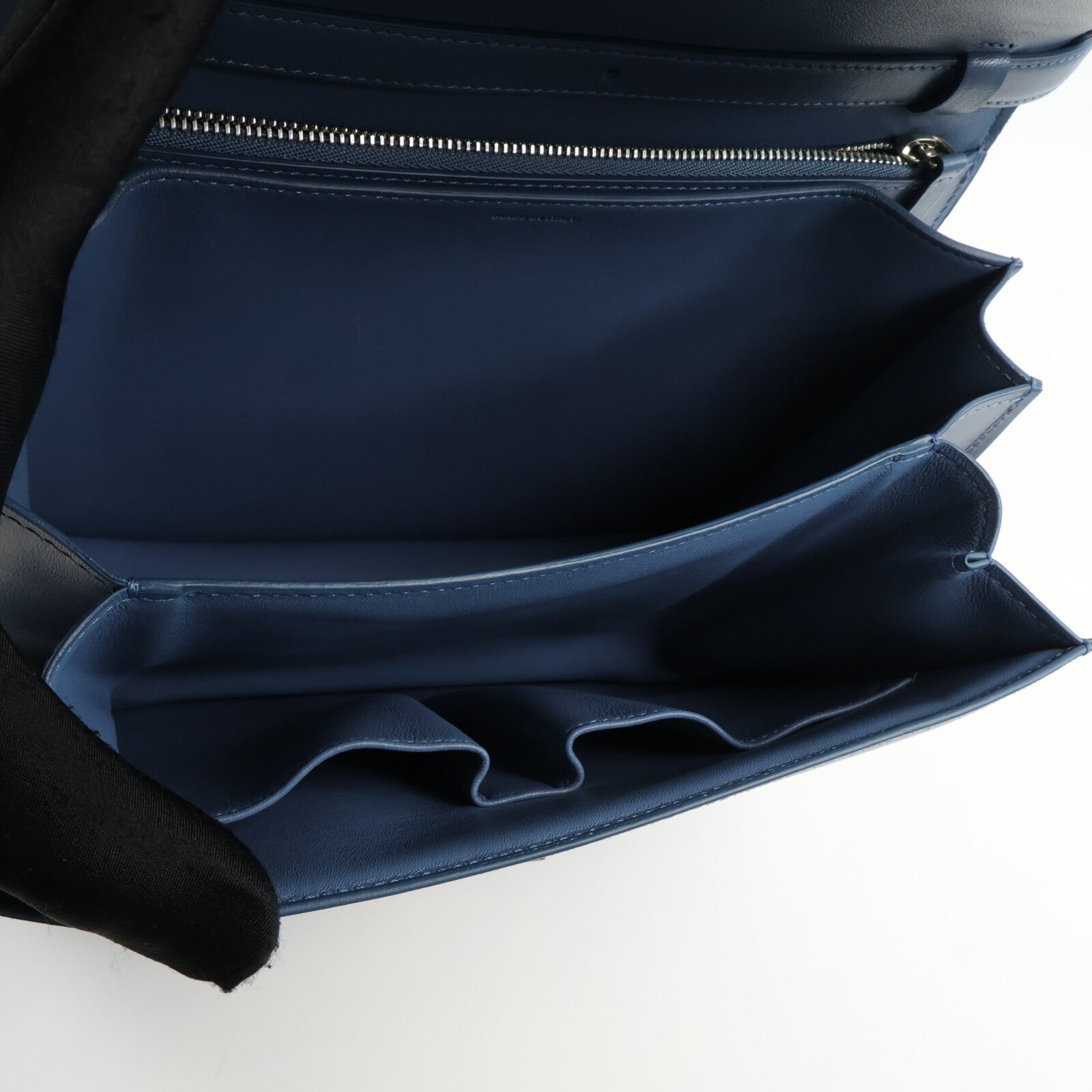 CELINE 牛皮皮革Classic Box medium肩背袋