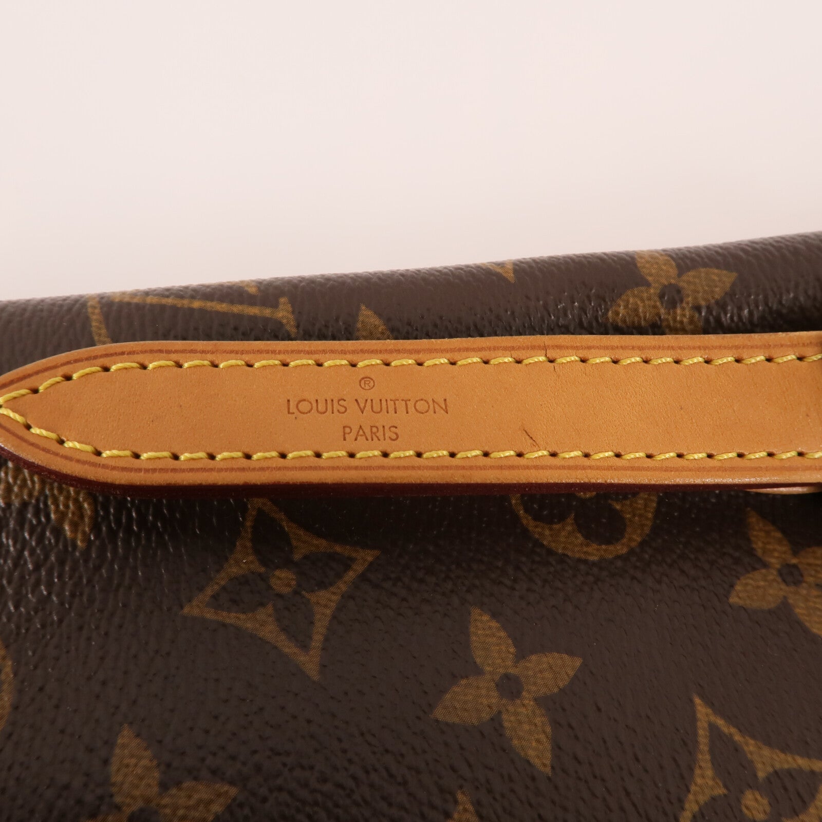 LOUIS VUITTON Monogram Voltaire金扣肩背袋