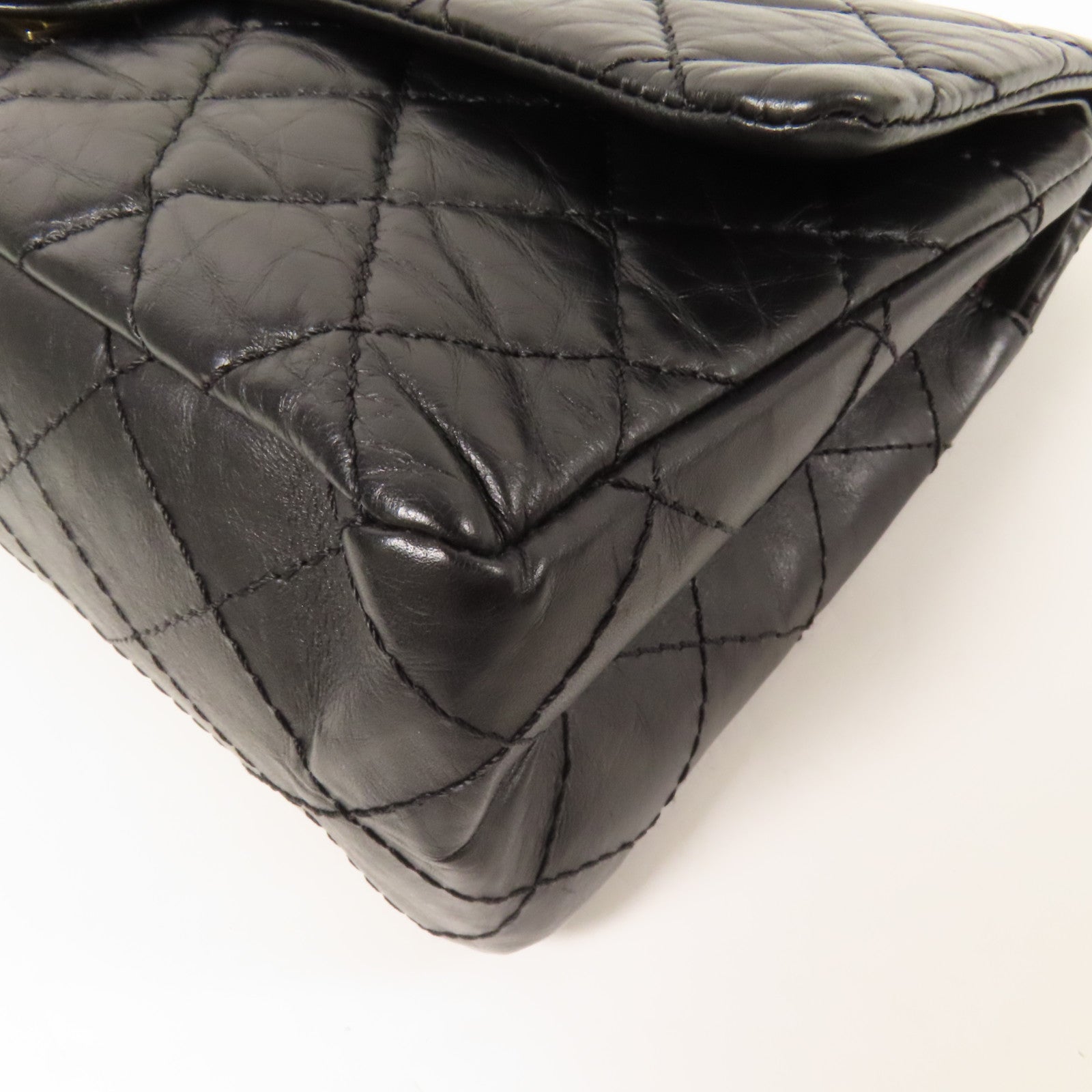 CHANEL 牛皮皮革2.55金扣鏈帶肩背袋