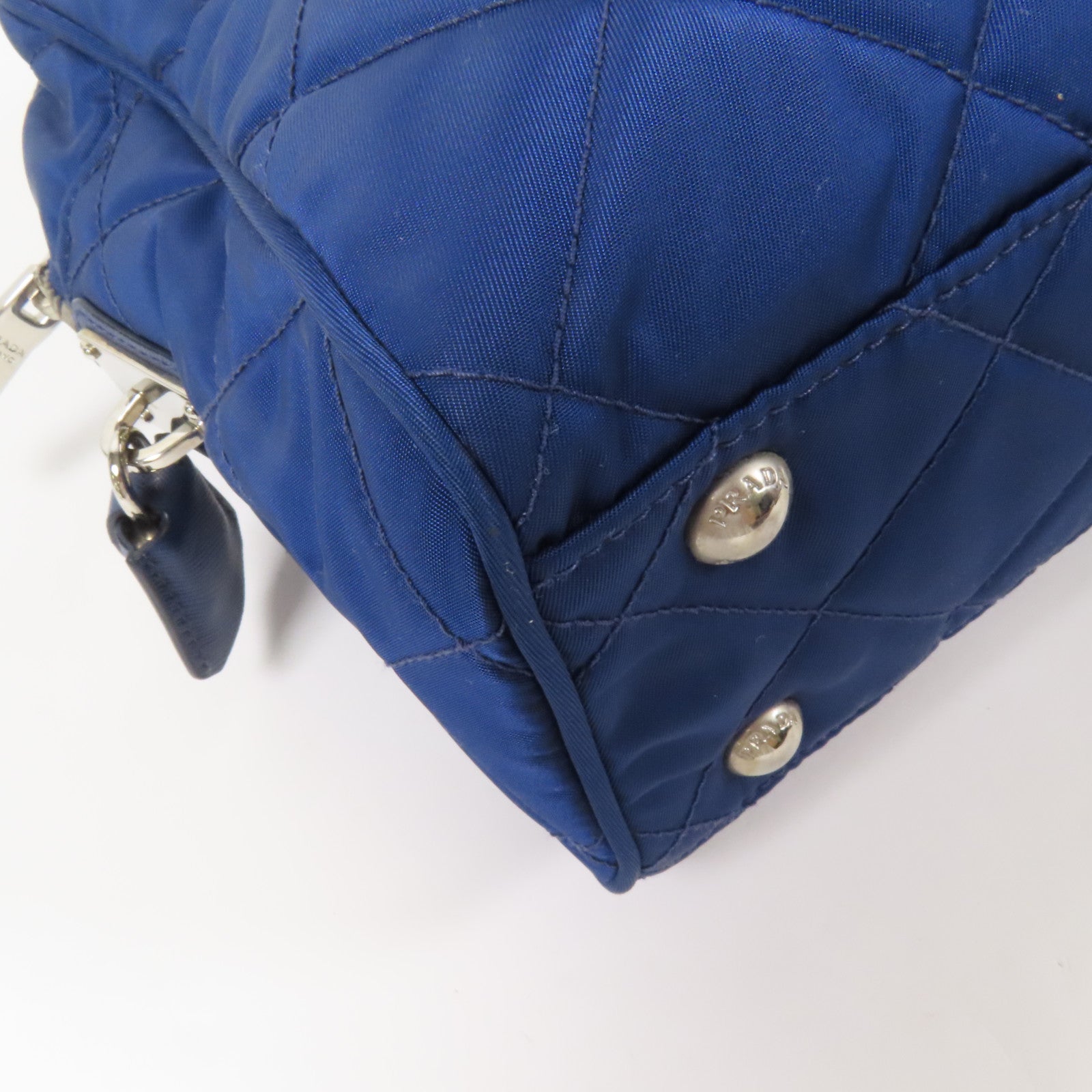 PRADA 尼龍Shoulder Bag銀扣肩背袋