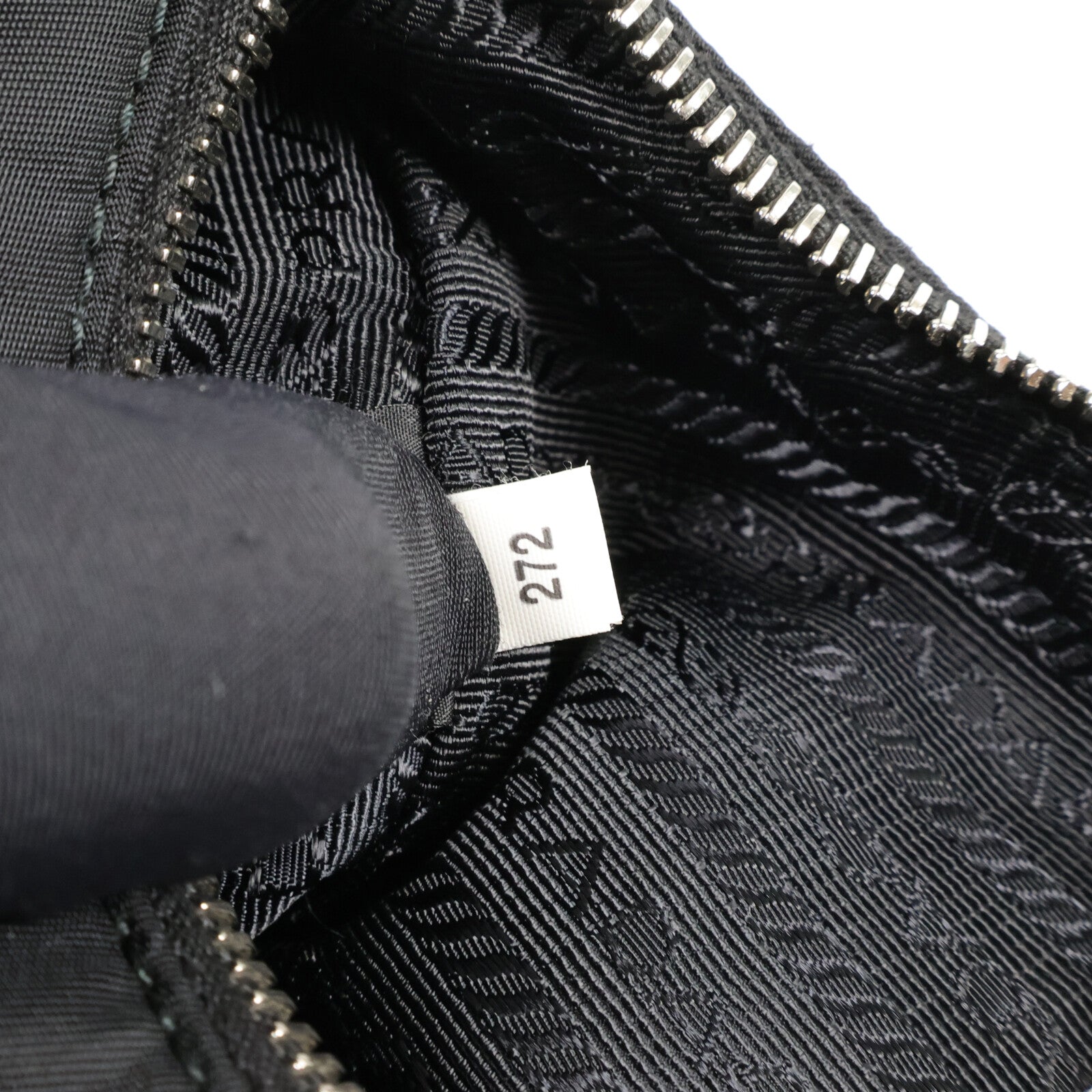 PRADA 尼龍Re-Edition 2005手挽肩背兩用袋