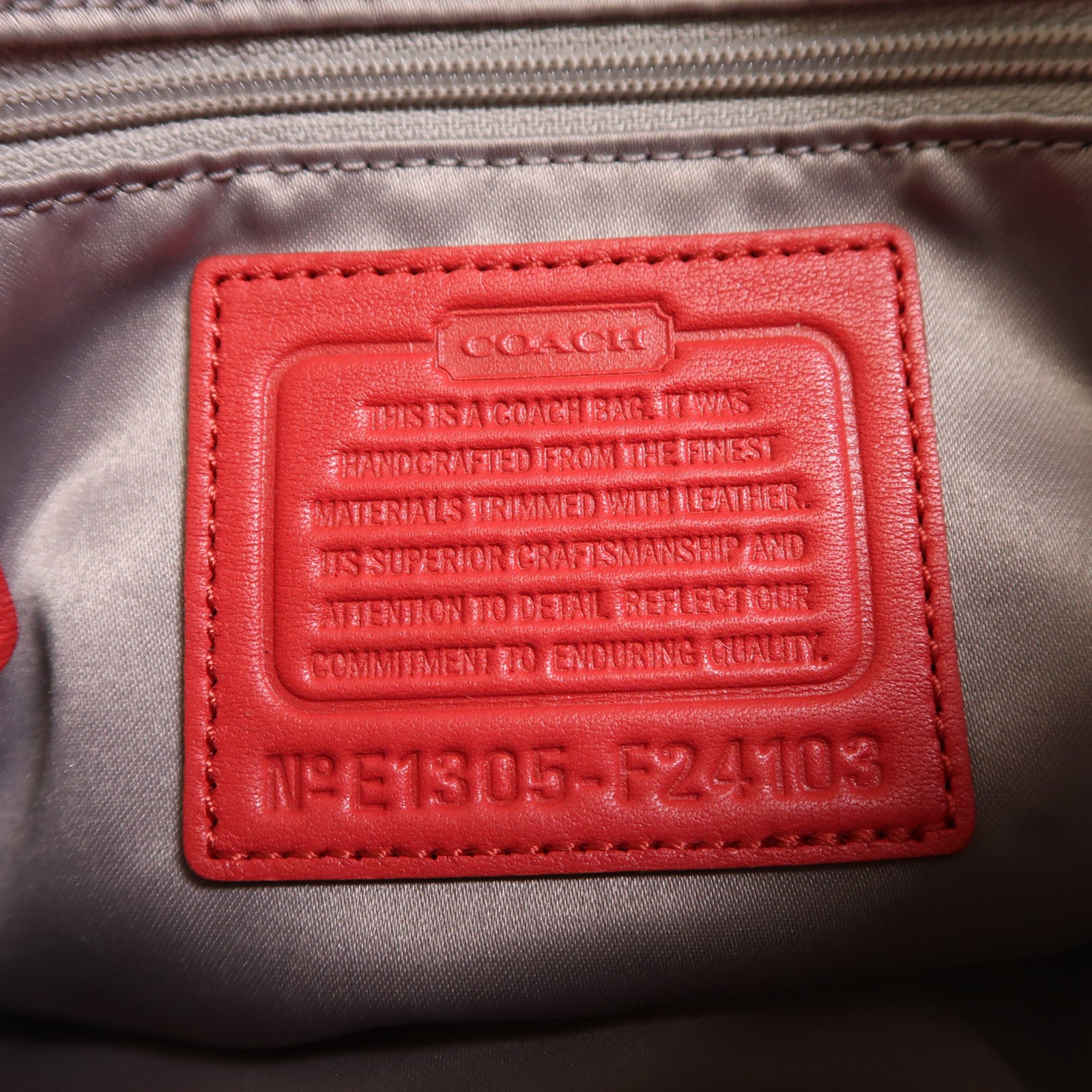 COACH 帆布/牛皮皮革Shoulder Bag銀扣肩背袋