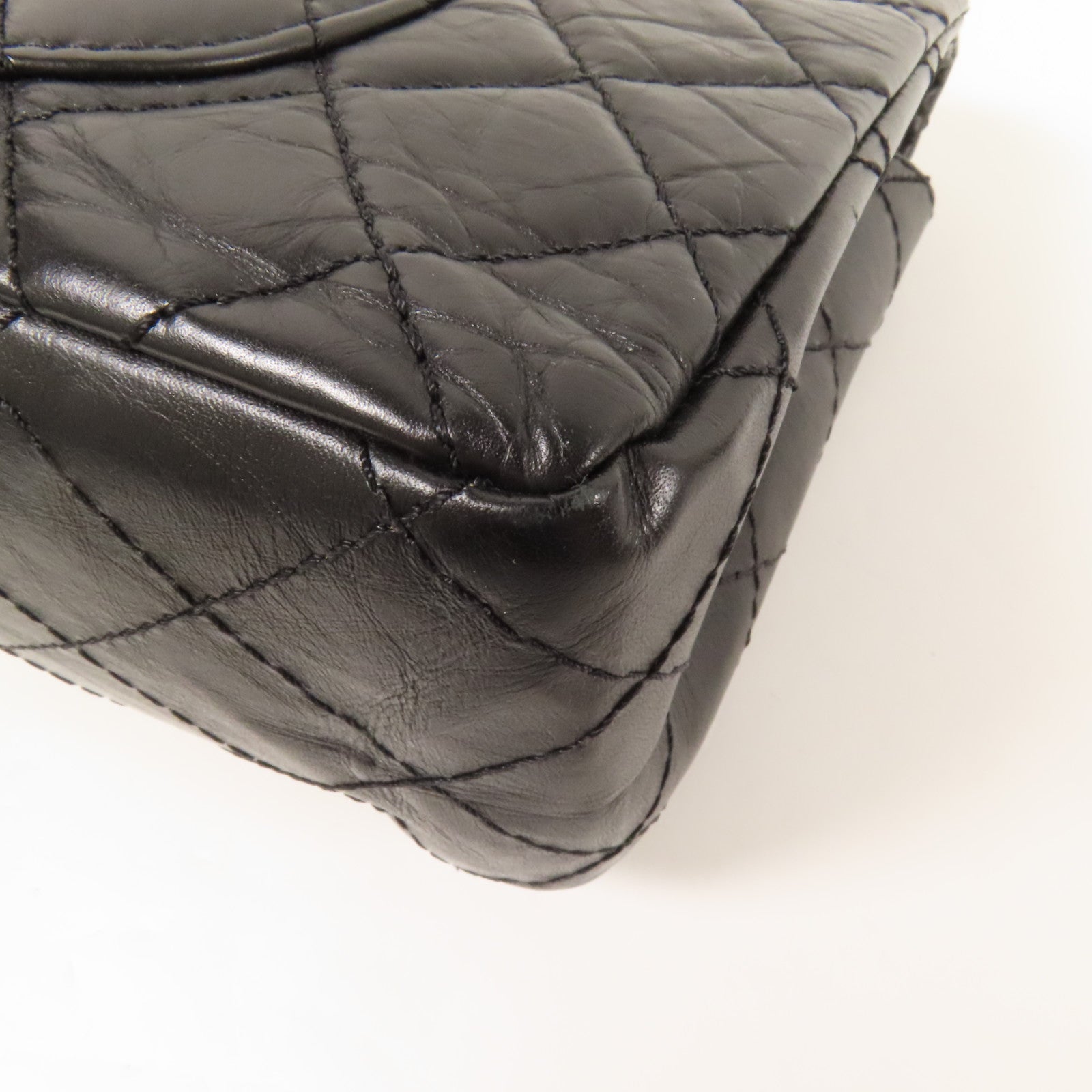 CHANEL 牛皮皮革2.55金扣鏈帶肩背袋