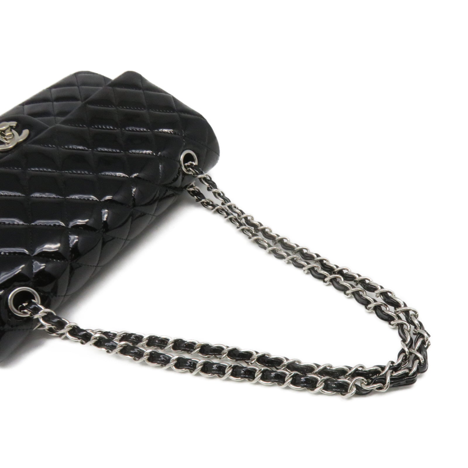 CHANEL 【清倉大減價】菱格漆皮皮革Classic 25 Shoulder Bag銀扣鏈帶肩背袋黑色