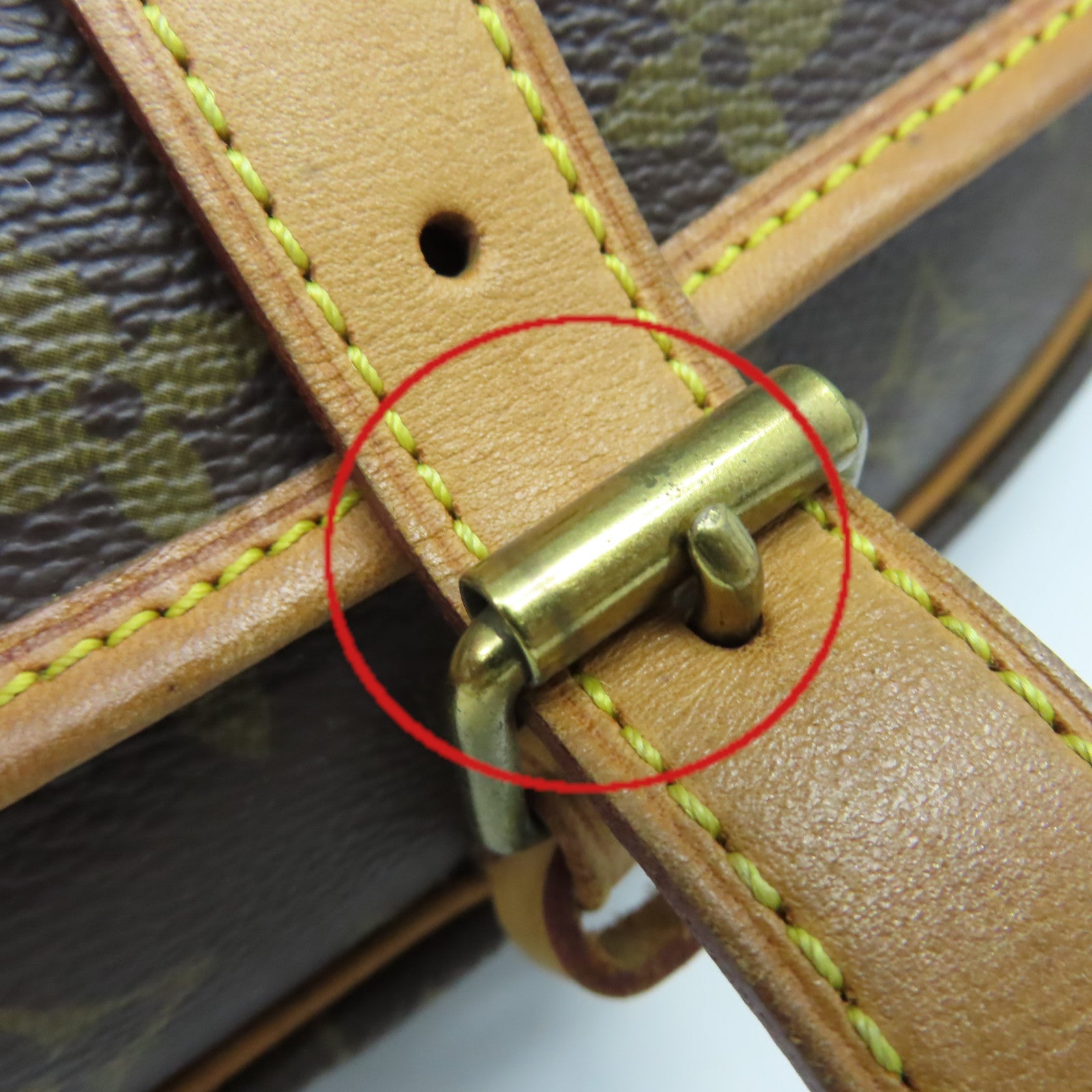 LOUIS VUITTON Monogram Saumur 30 Shoulder Bag金扣肩背袋啡色
