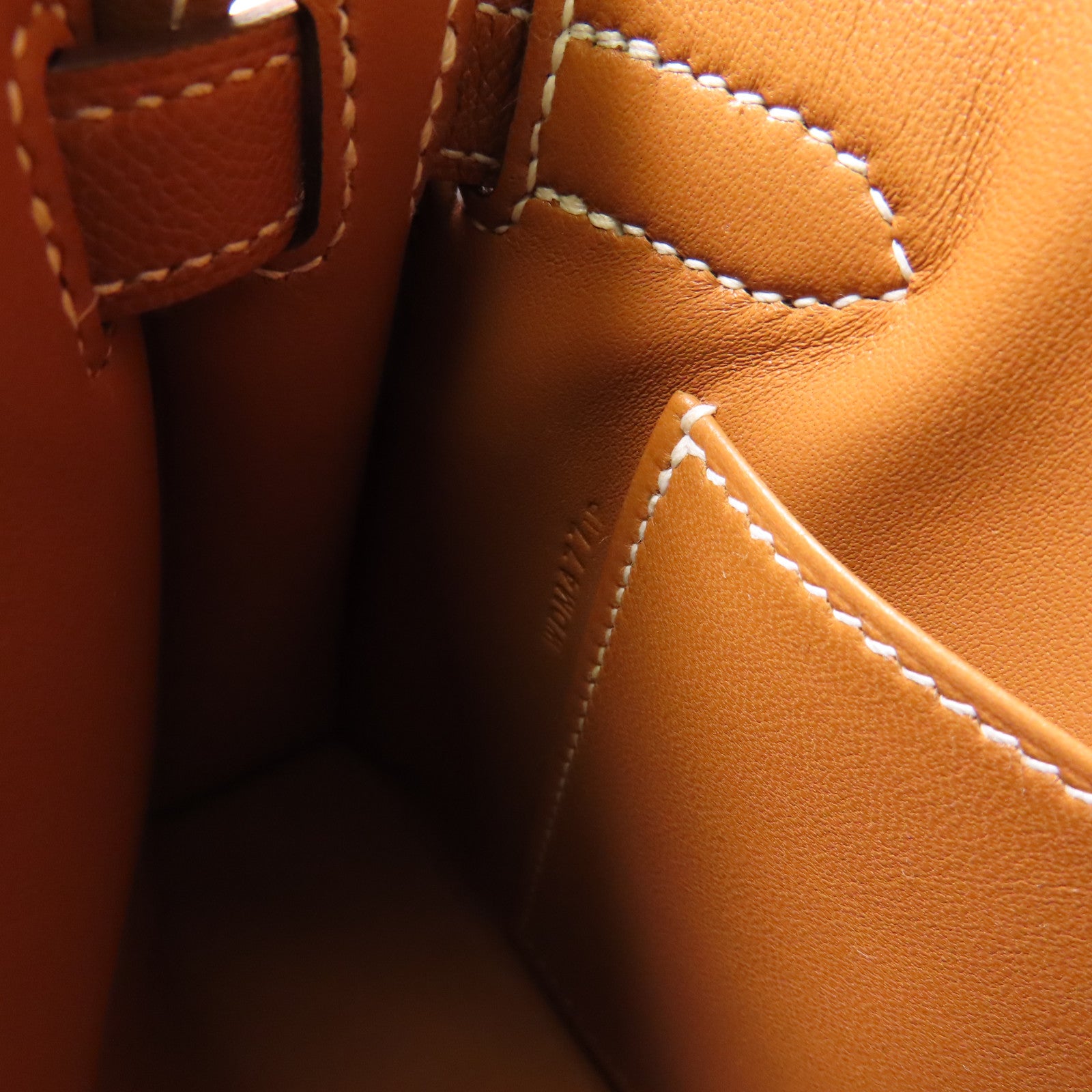 HERMES Madame皮革Kelly Elan銀扣肩背袋Gold