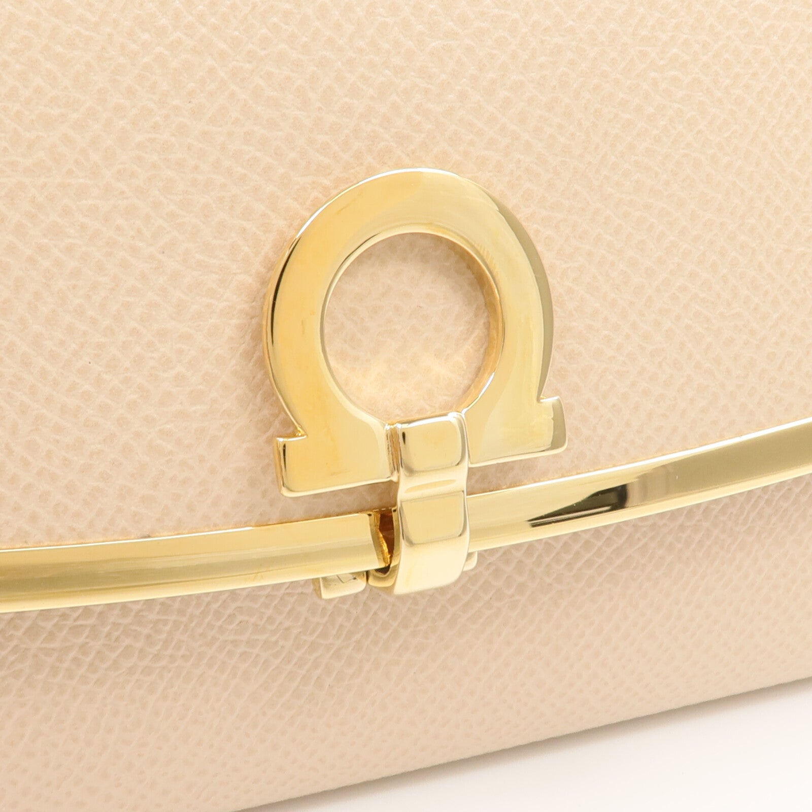 Salvatore Ferragamo 牛皮皮革Long Wallet金扣長錢包