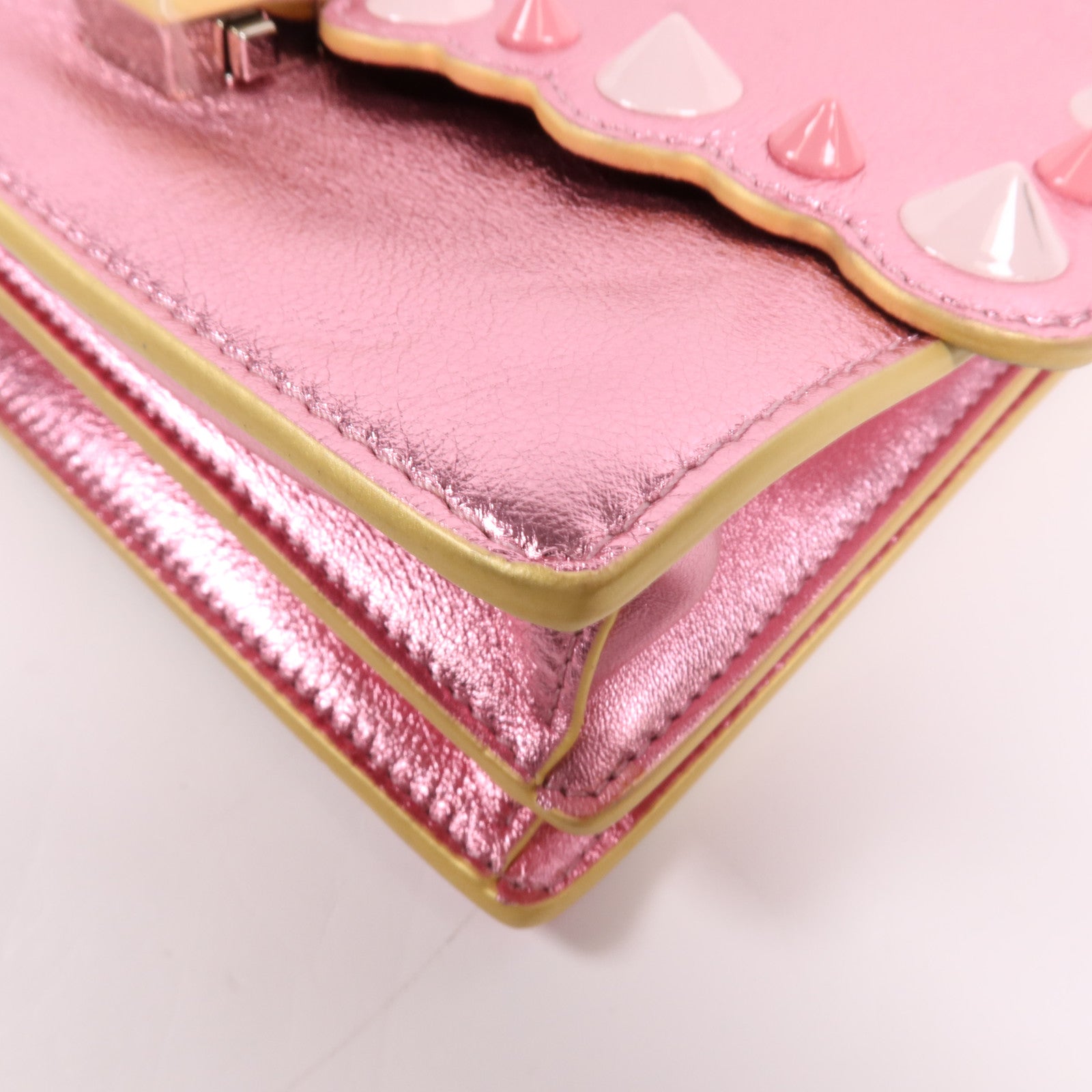 FENDI 牛皮皮革Ken I銀扣鏈帶肩背袋