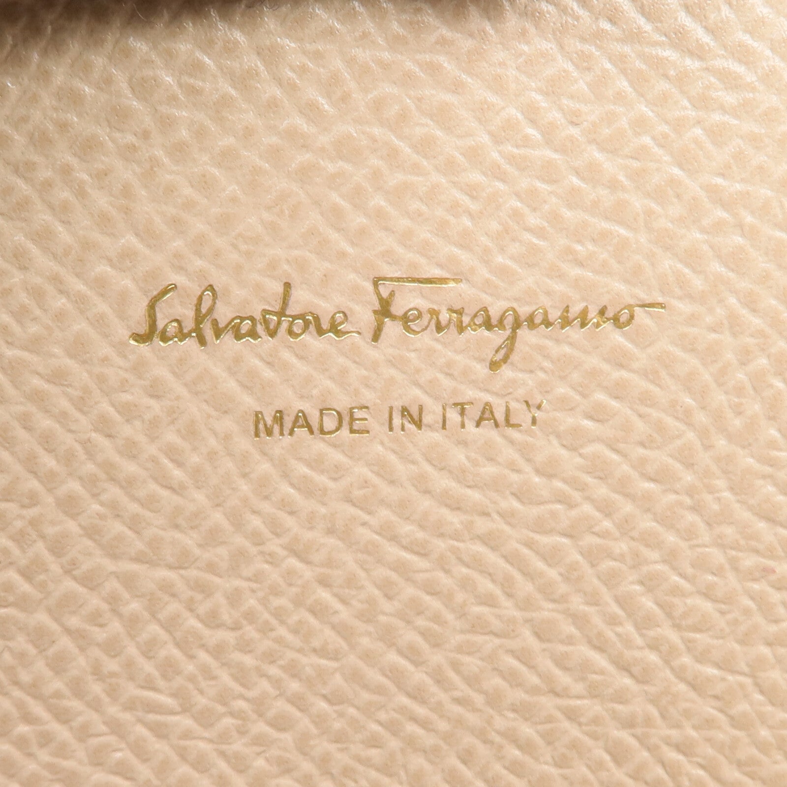 Salvatore Ferragamo 牛皮皮革Long Wallet金扣長錢包