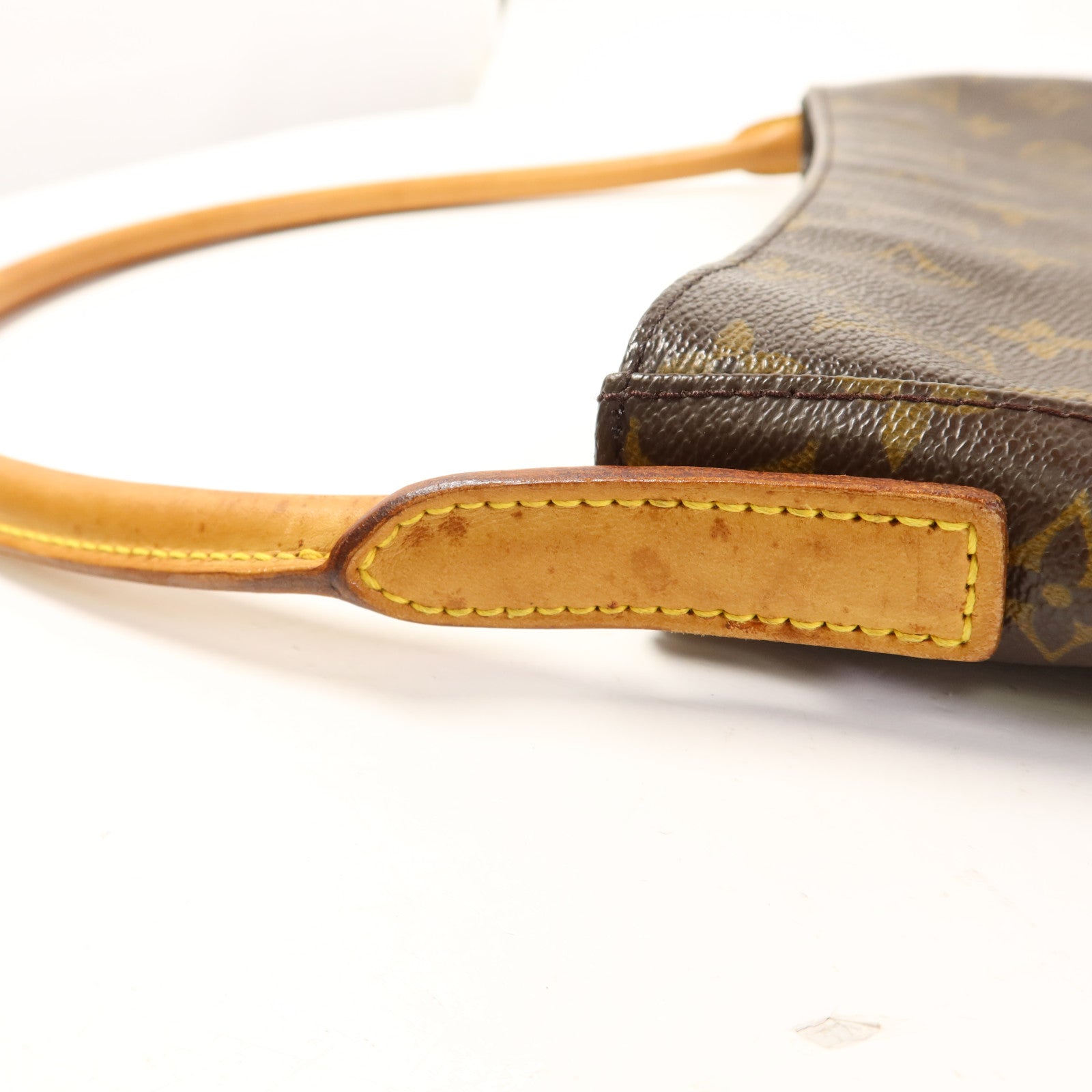 LOUIS VUITTON Monogram Looping GM金扣肩背袋