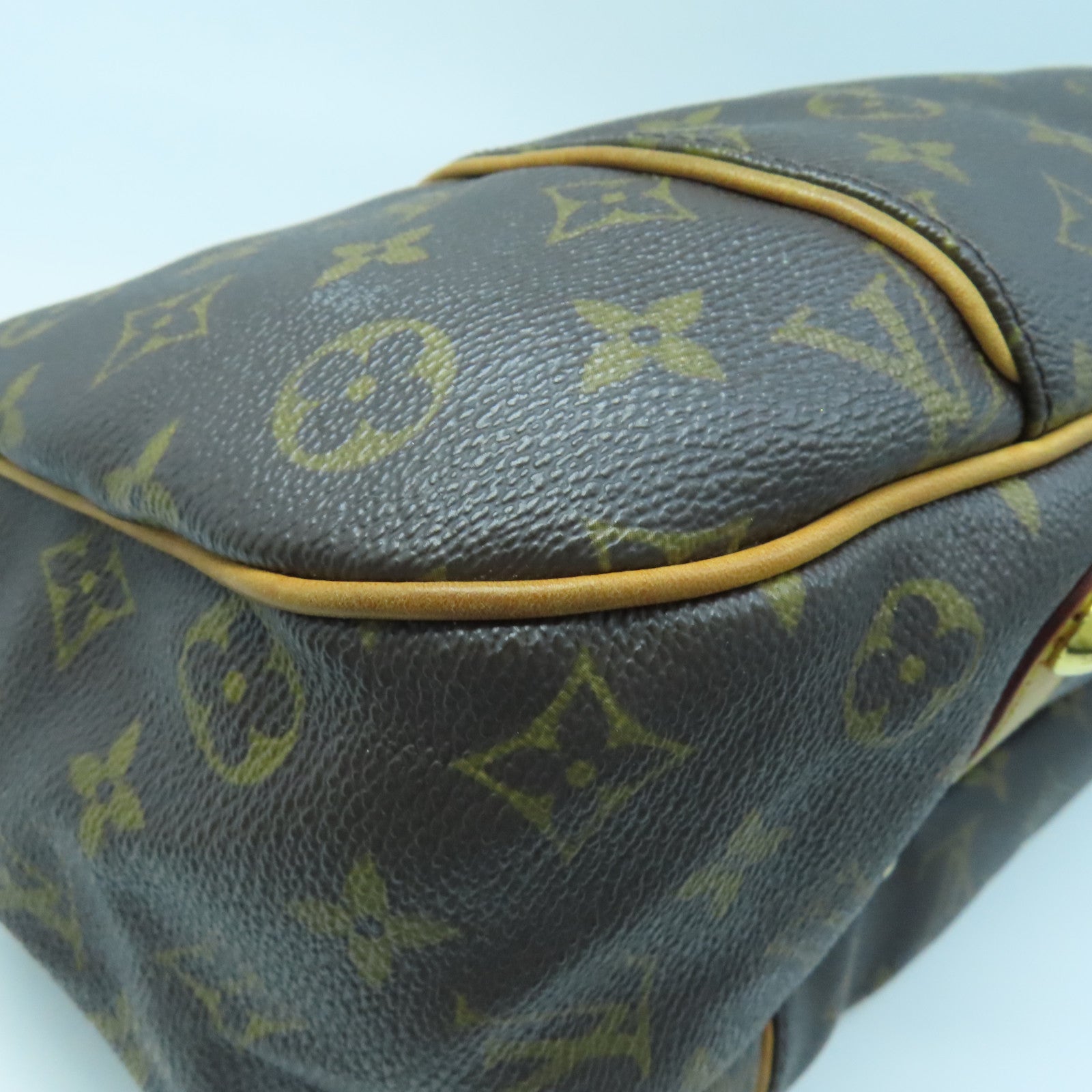 LOUIS VUITTON Monogram Galliera PM Gold Buckle Shoulder Bag Brown