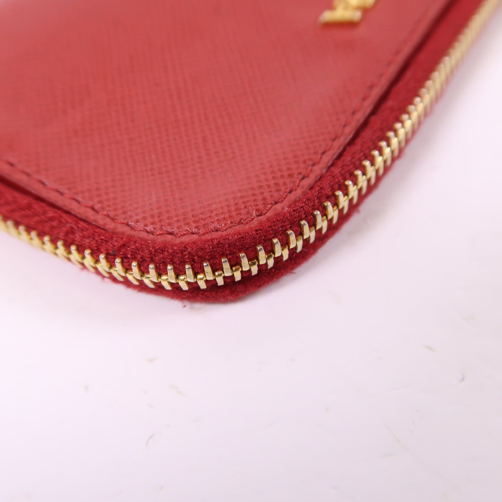 PRADA 皮革Coin Case金扣零錢包