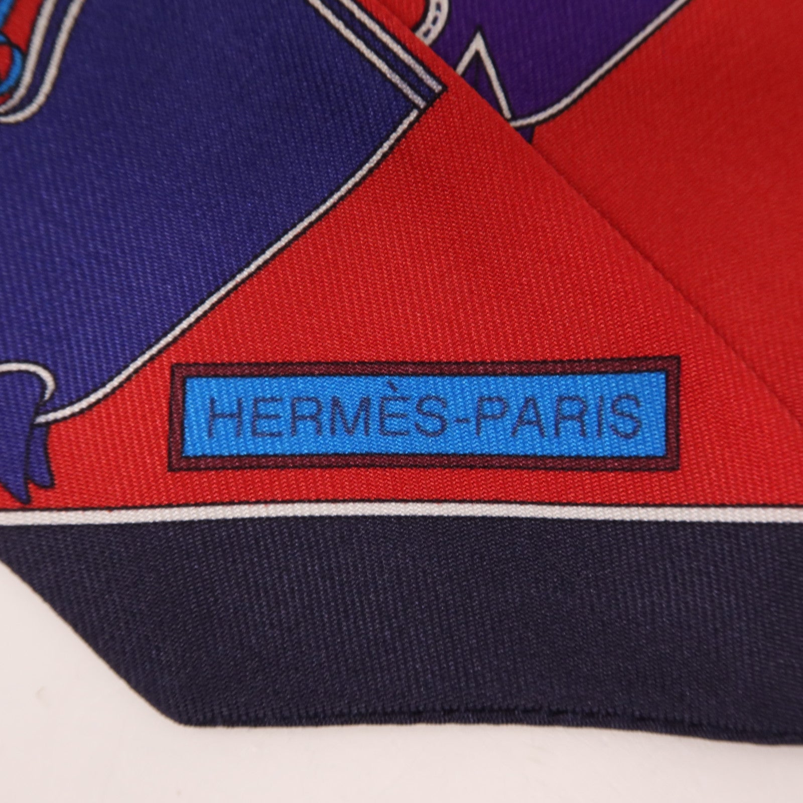 HERMES 絲質Twilly絲巾