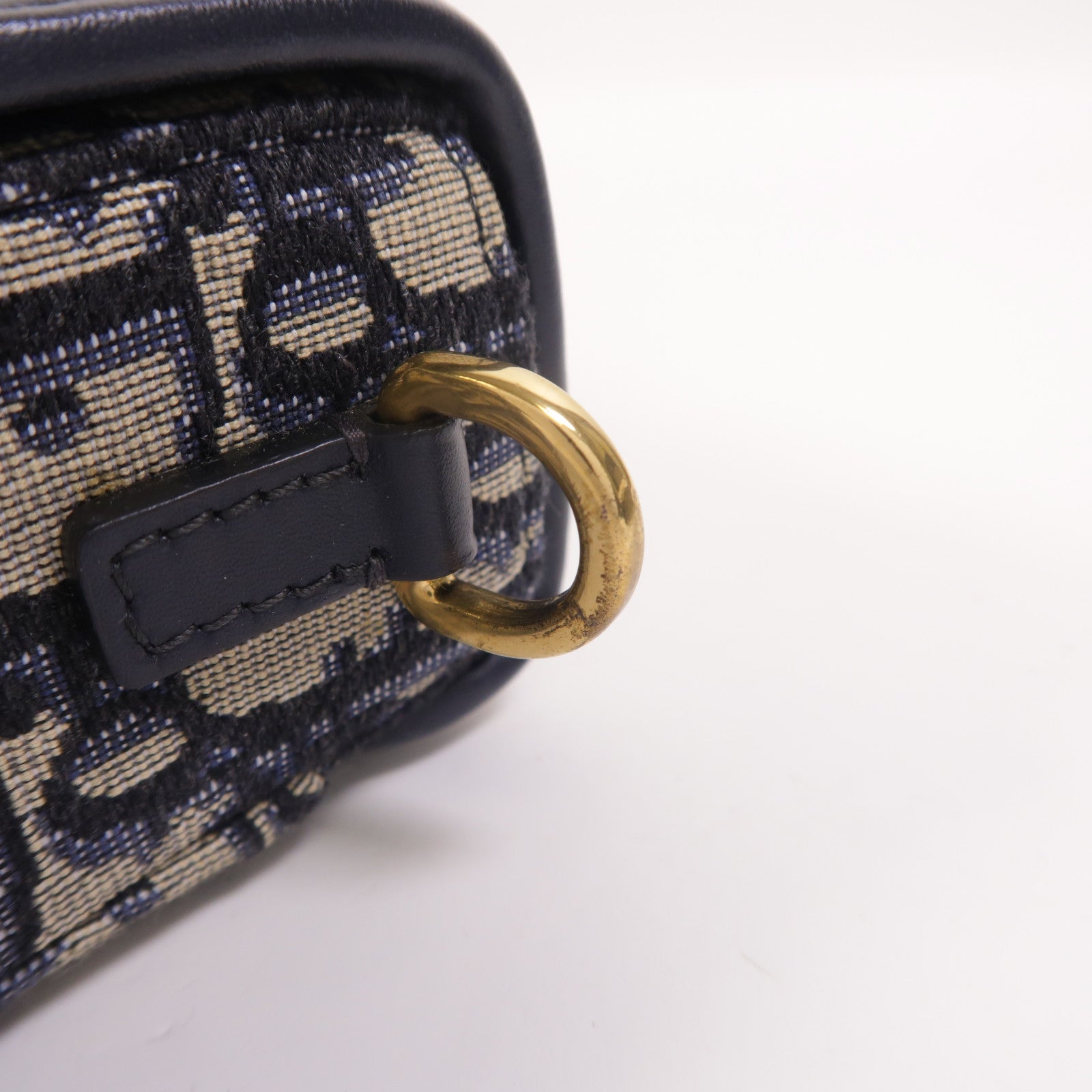 Dior 帆布Montaigne 30肩背袋