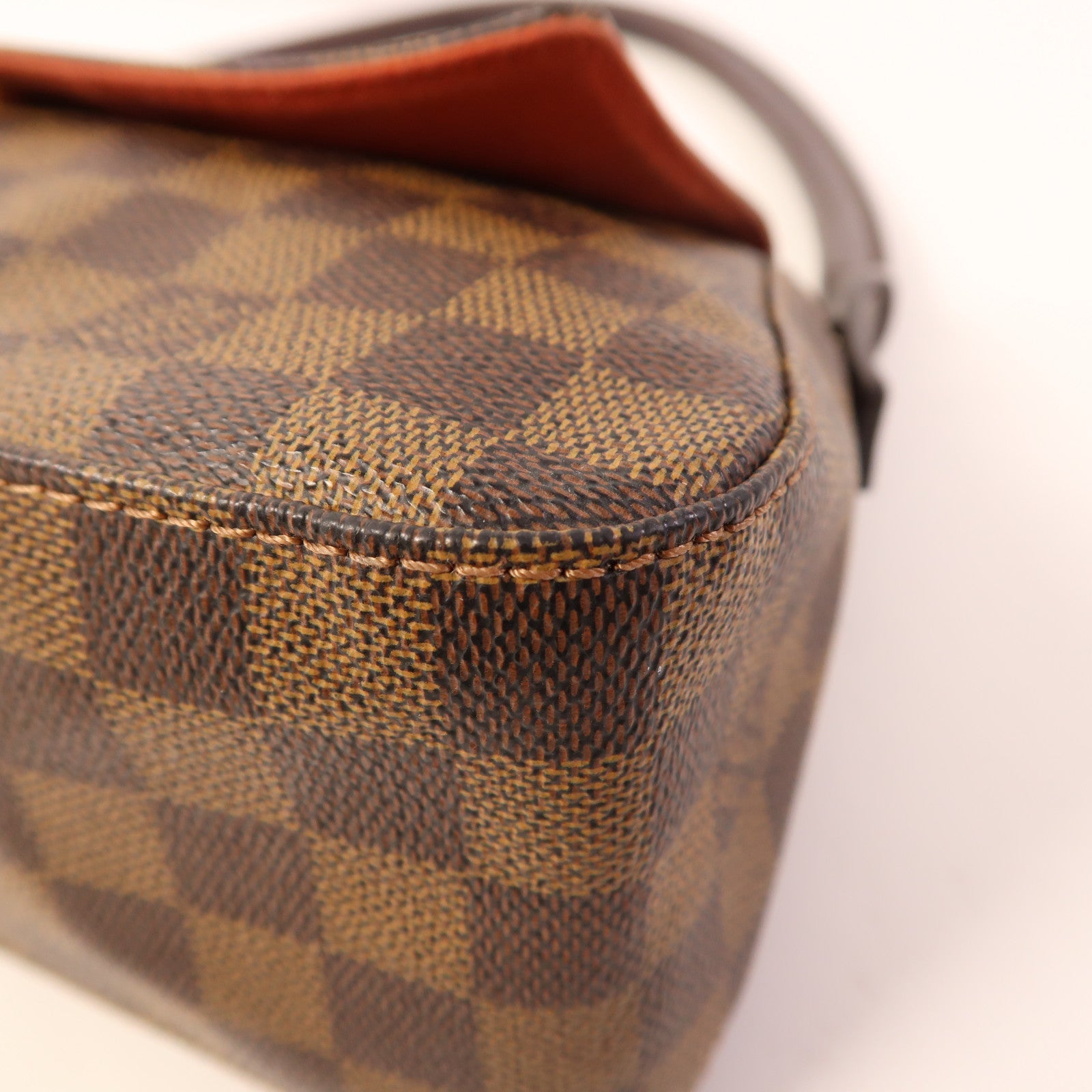 LOUIS VUITTON Damier Mini Looping金扣肩背袋