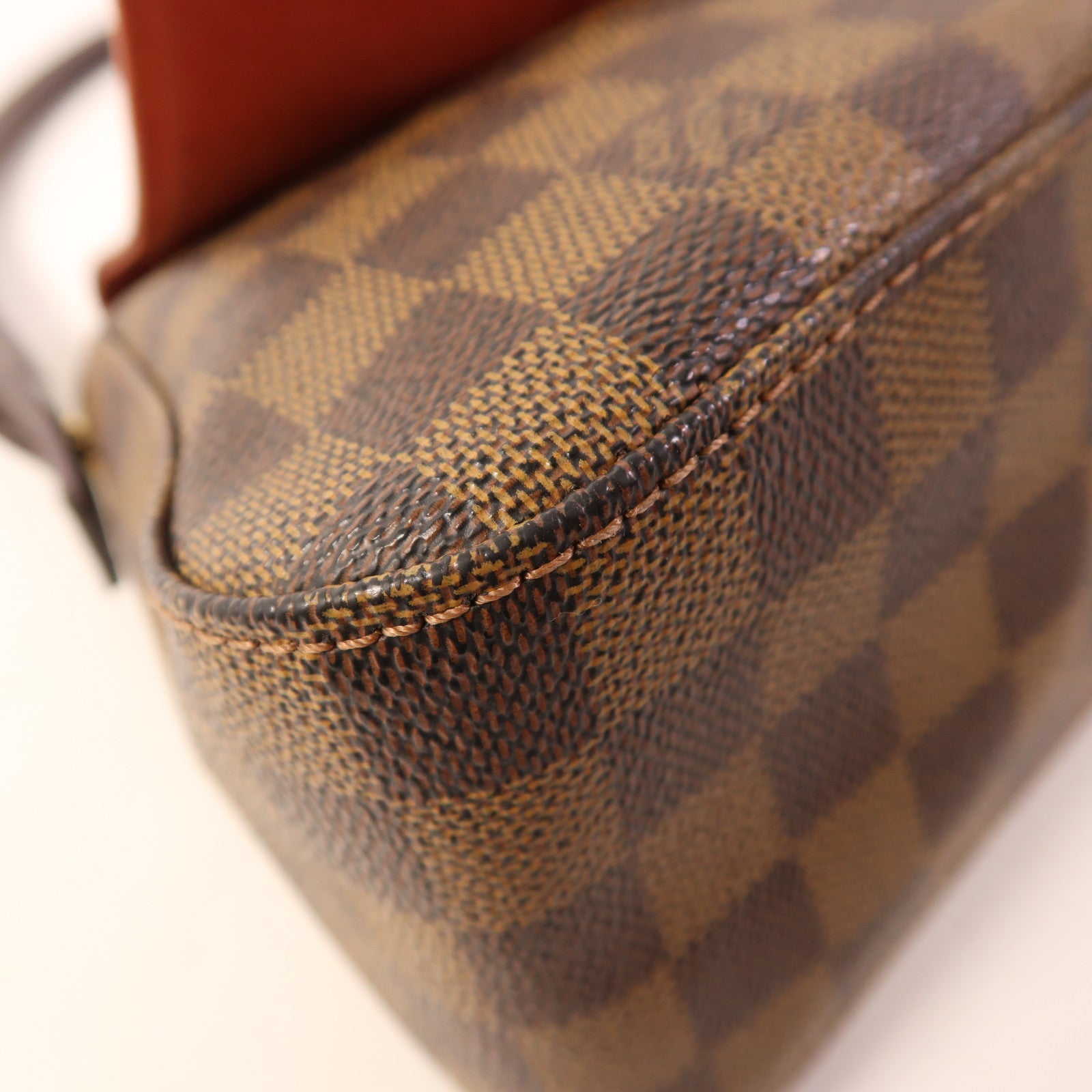 LOUIS VUITTON Damier Mini Looping金扣肩背袋