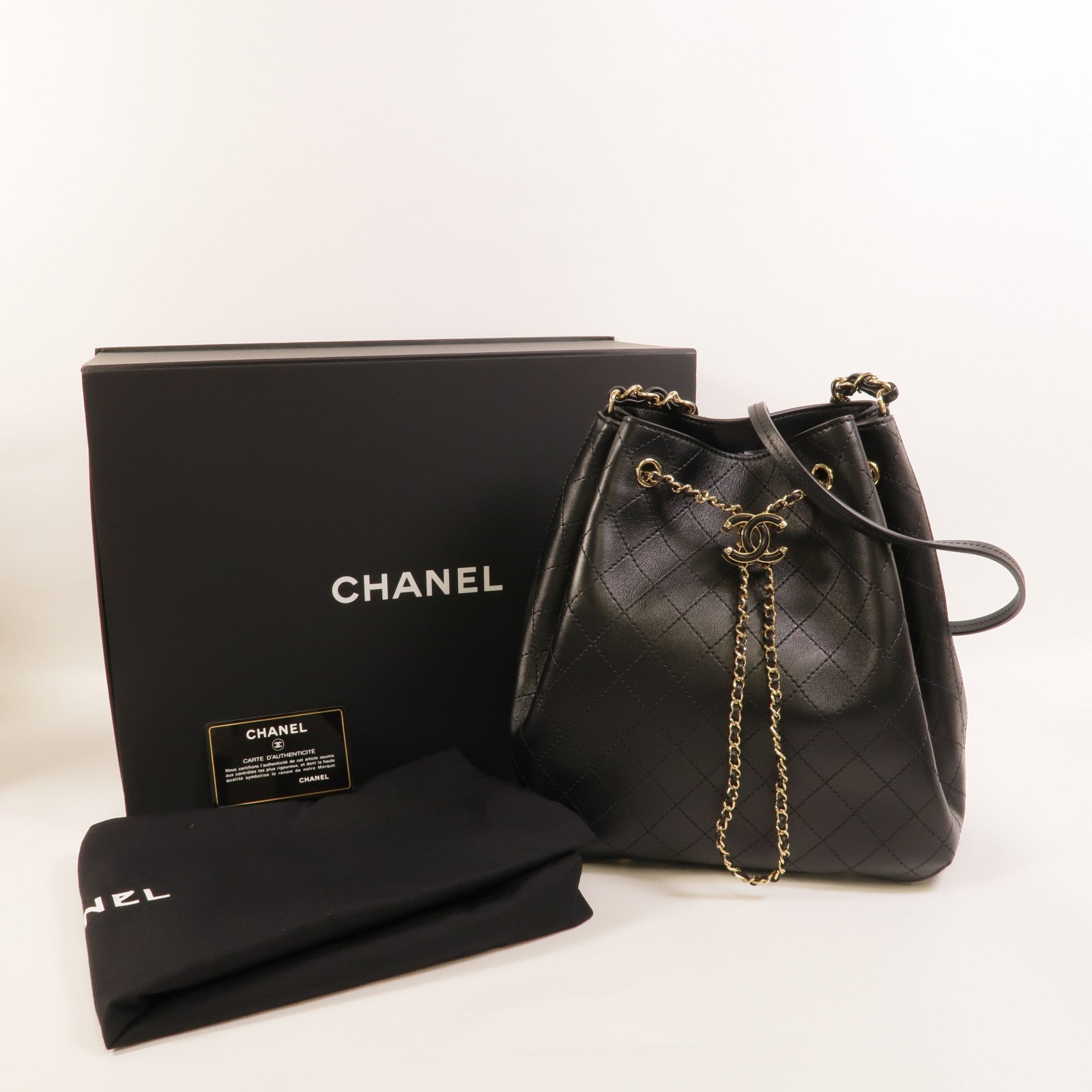 CHANEL 牛皮皮革Bucket Bag肩背袋
