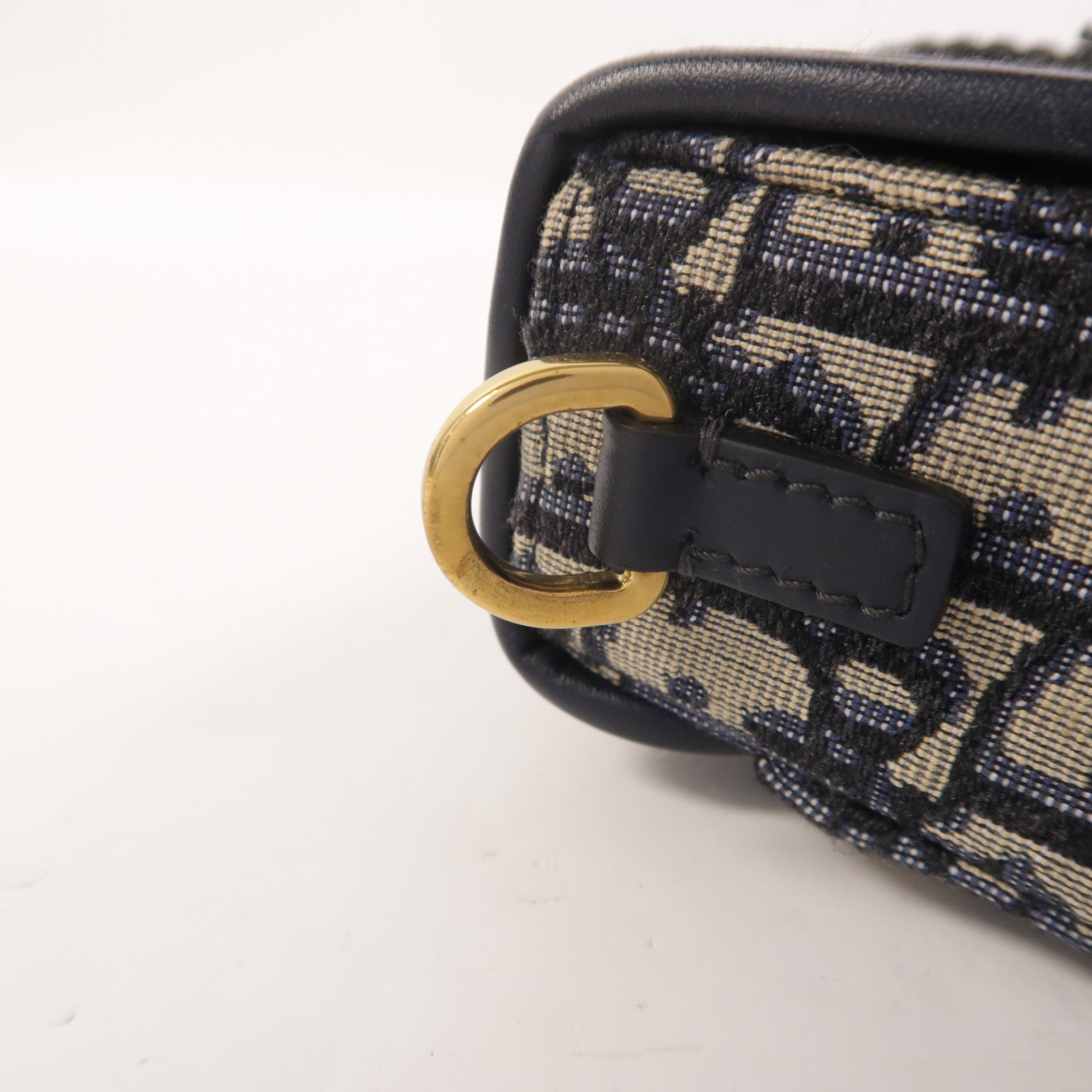 Dior 帆布Montaigne 30肩背袋