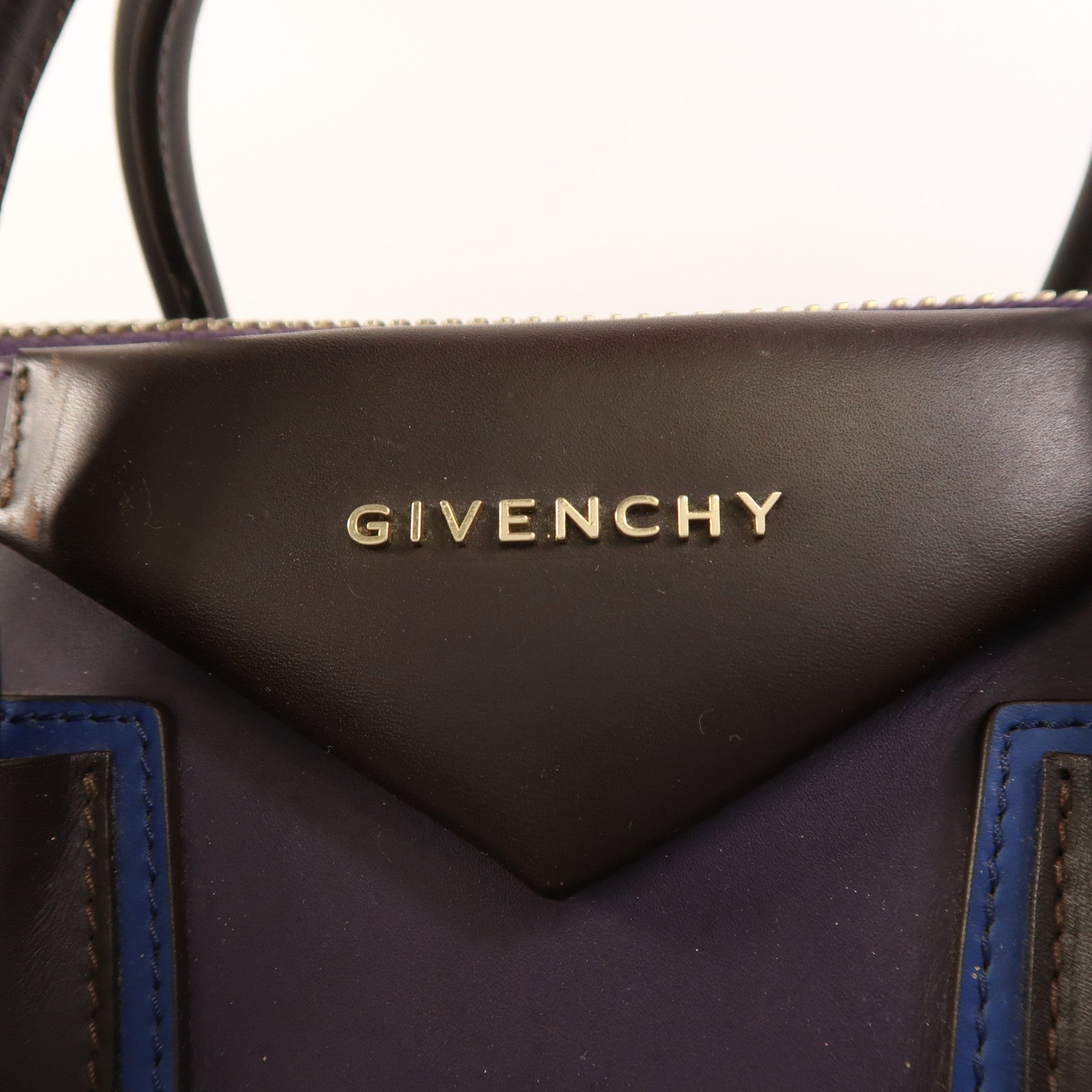 GIVENCHY 牛皮皮革Antigona Large金扣手挽肩背兩用袋