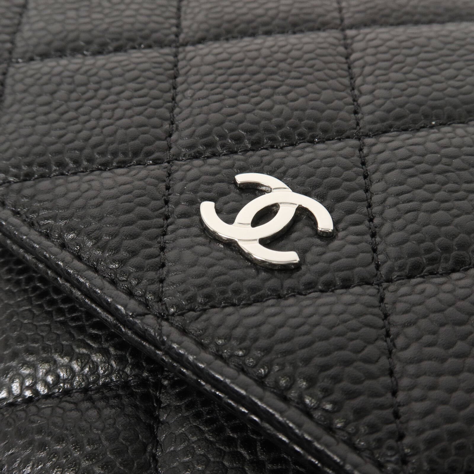 CHANEL 牛皮皮革WOC Wallet On Chain鏈帶肩背袋