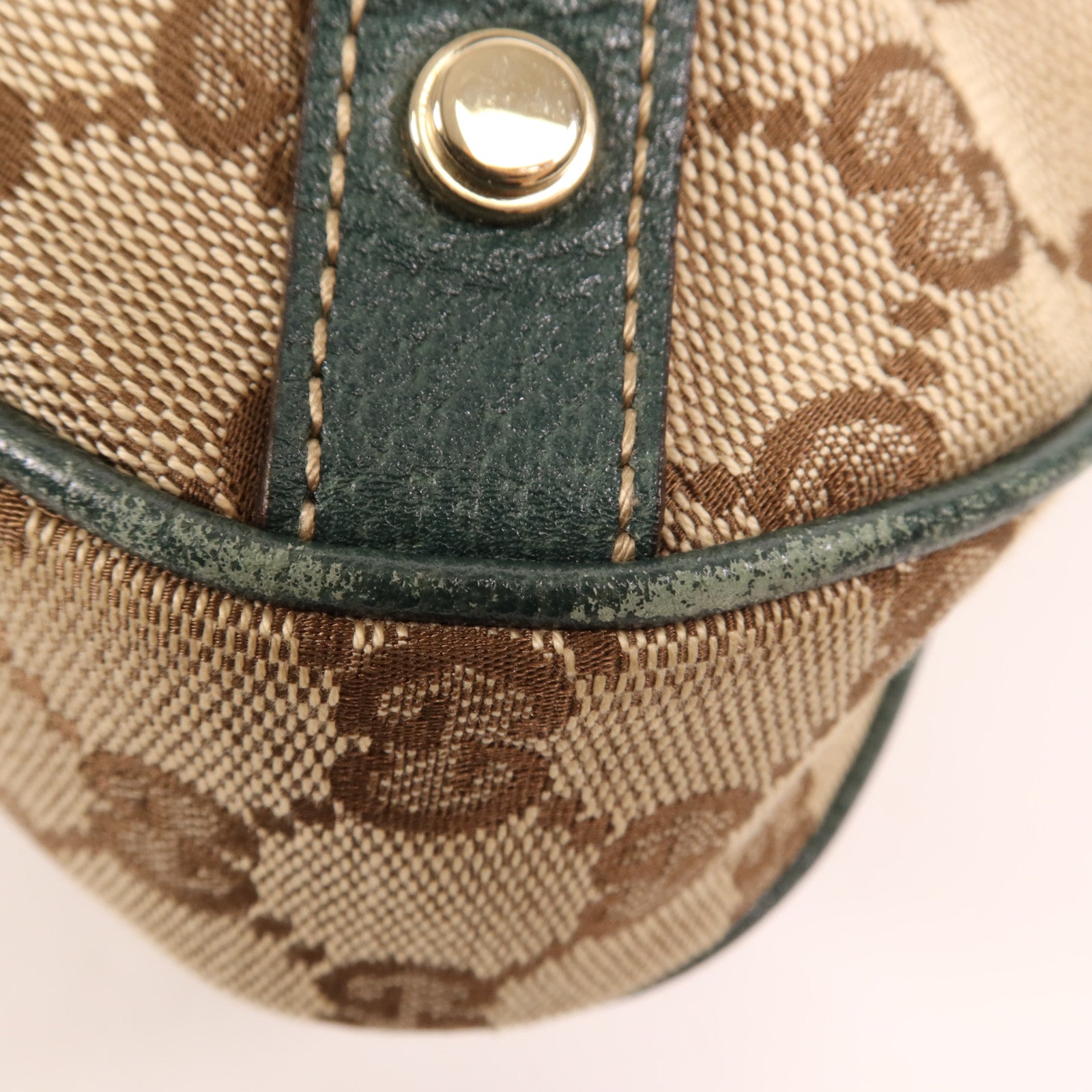 GUCCI 帆布Abbey Shoulder Bag金扣肩背袋